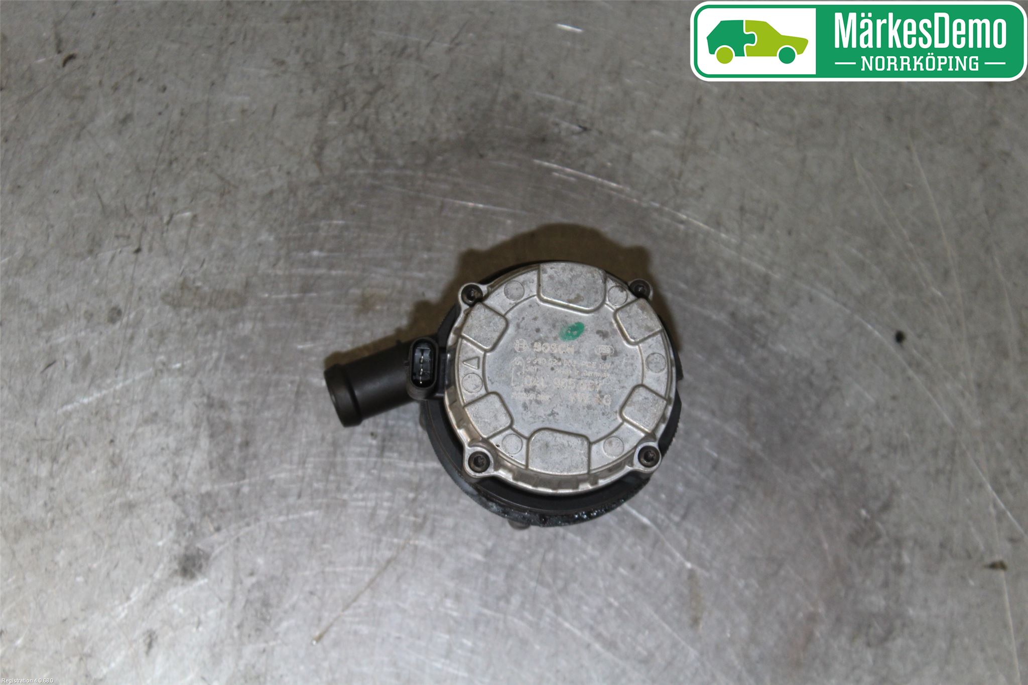 Volkswagen VW TIGUAN 16-24 Vattenpump
