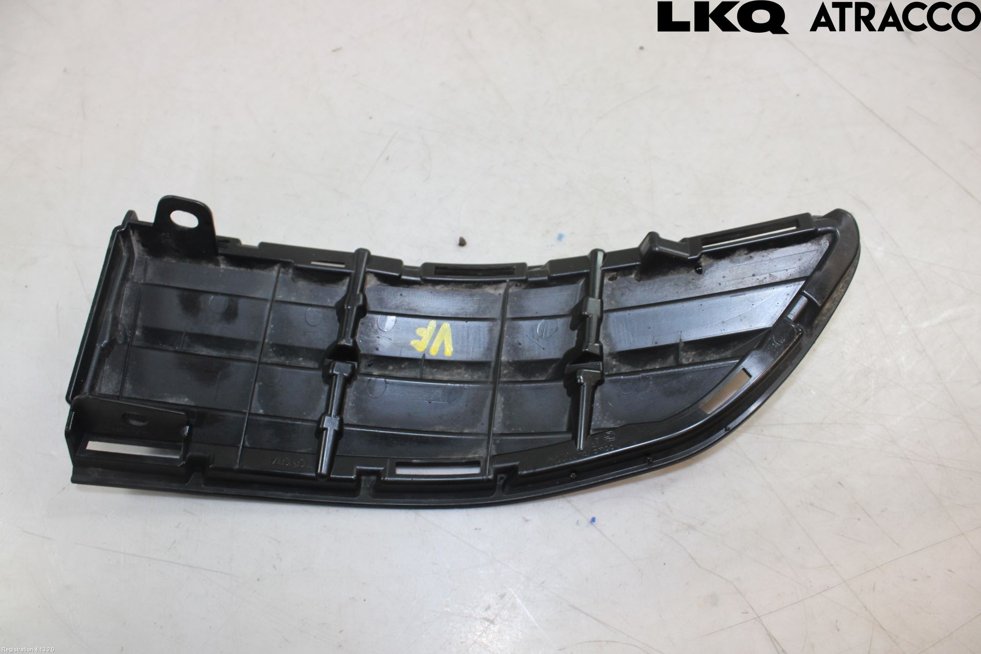 Toyota RAV4 13-18 Grilldel Vänster