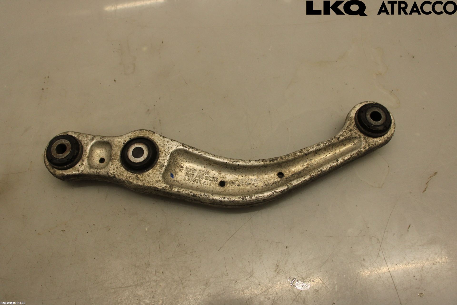 Audi A8/S8 4D 94-02 Bärarm Bak Övre Vänster