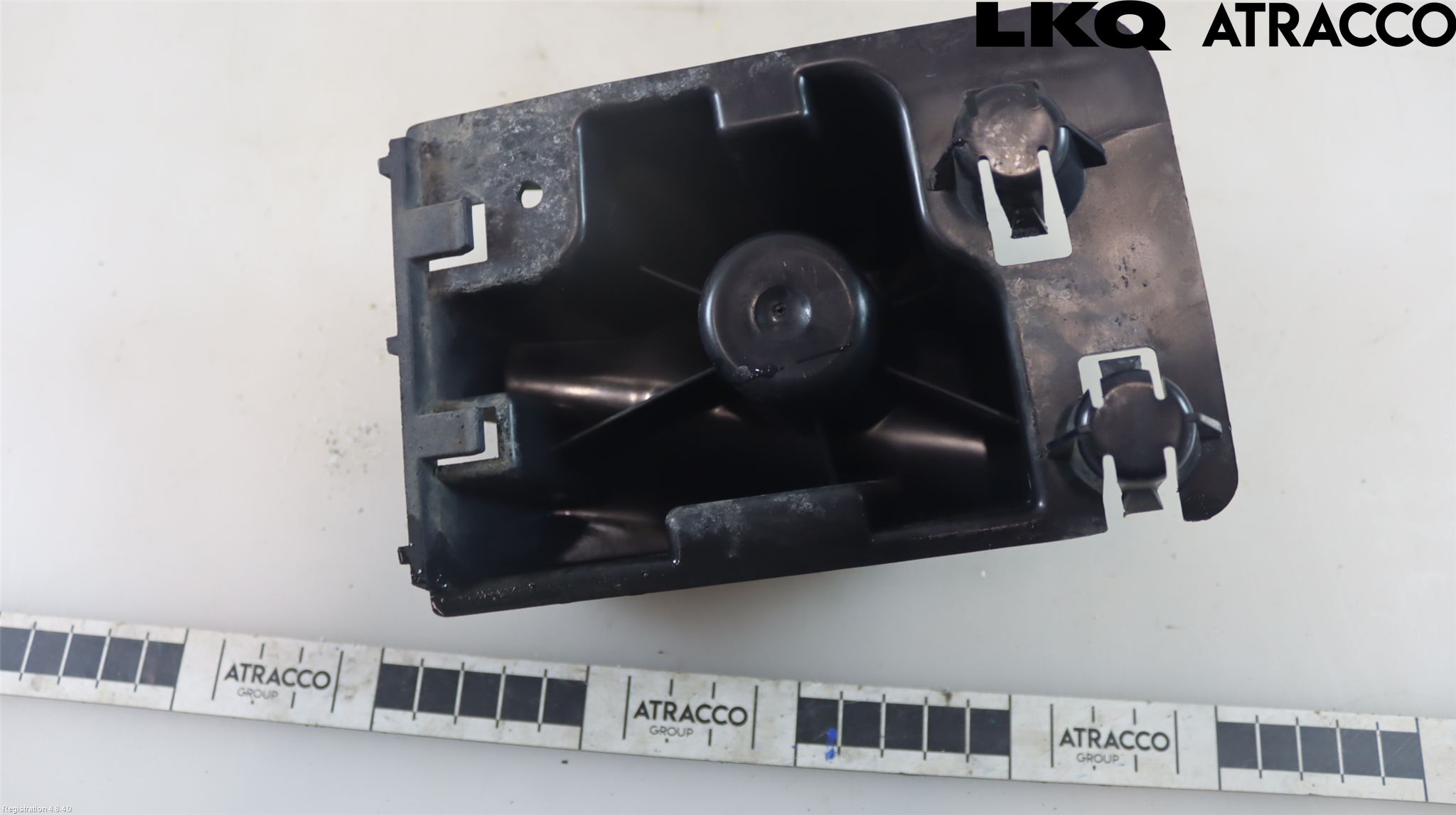 Jaguar XJ X351        10- Stötfångarfäste Bak Hö