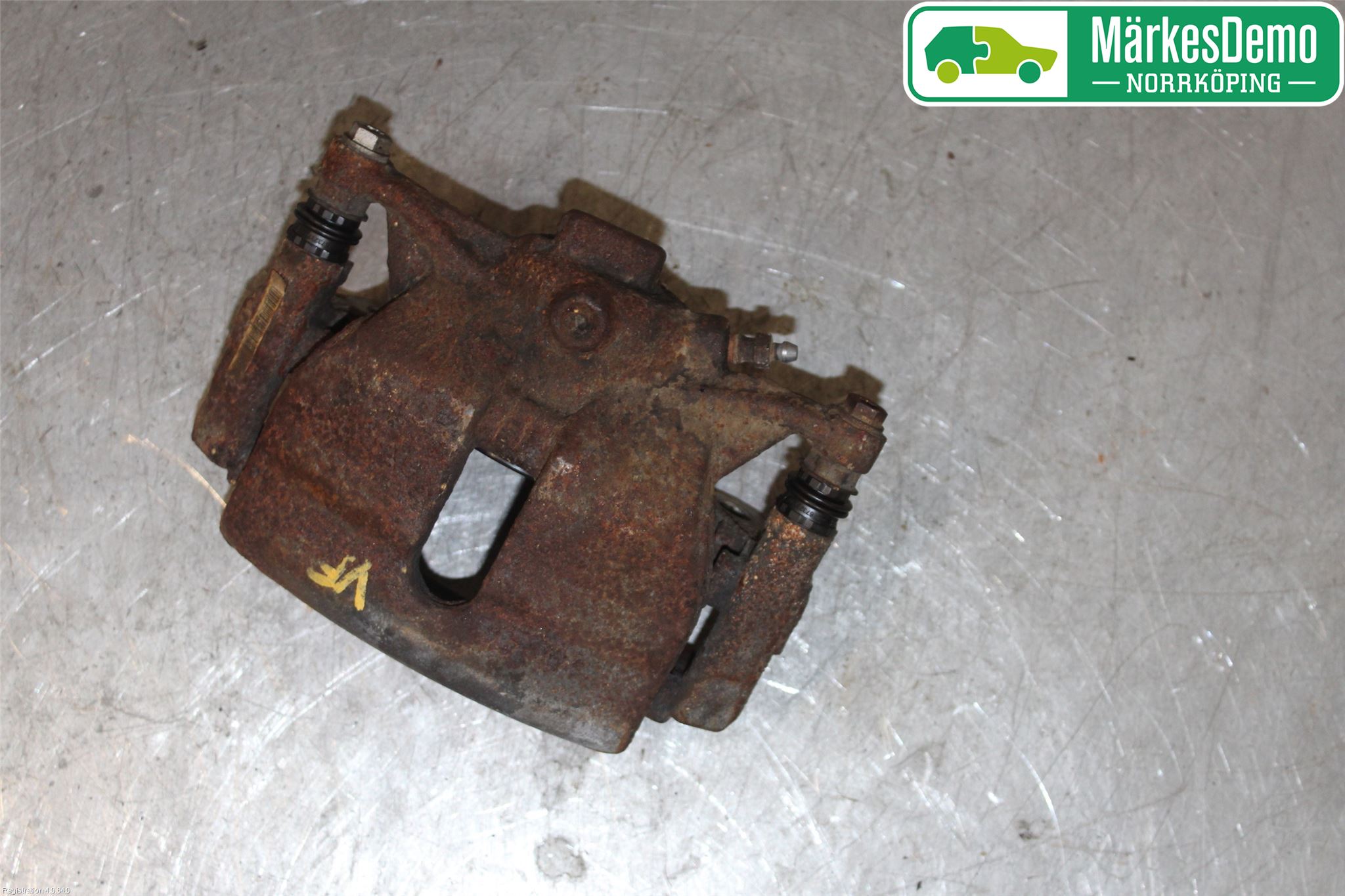 Volkswagen VW CADDY 16-20 Bromsok Fram Vänster