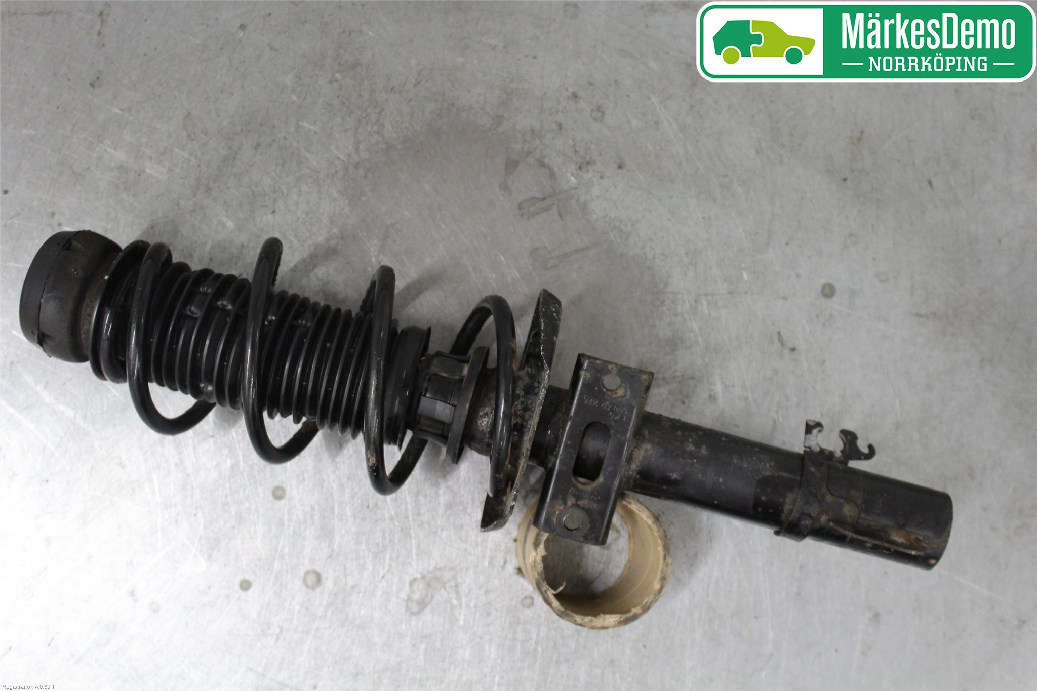 Audi A1/S1 11-18 Fjäderben Fram Höger