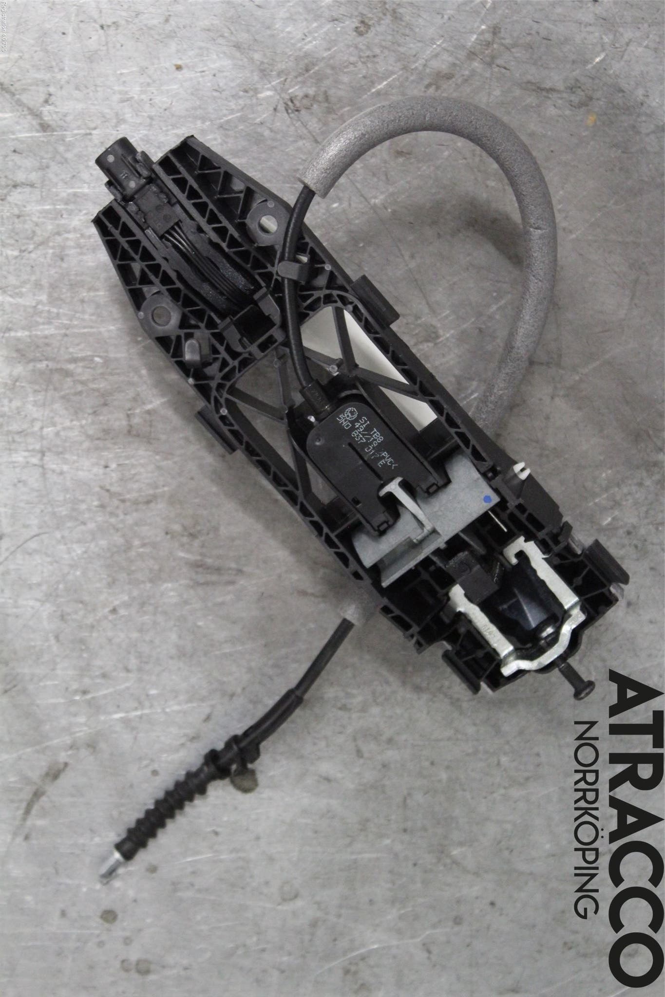 Skoda KAMIQ 20- Dörrhandtag Yttre Vä