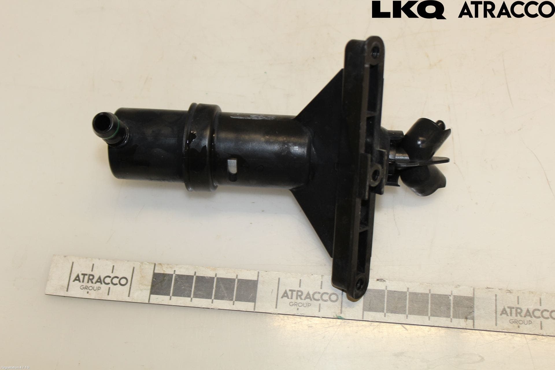 BMW 5 E60/61 Sed/Tou 02-10 Spolarmunstycke Strålkastare