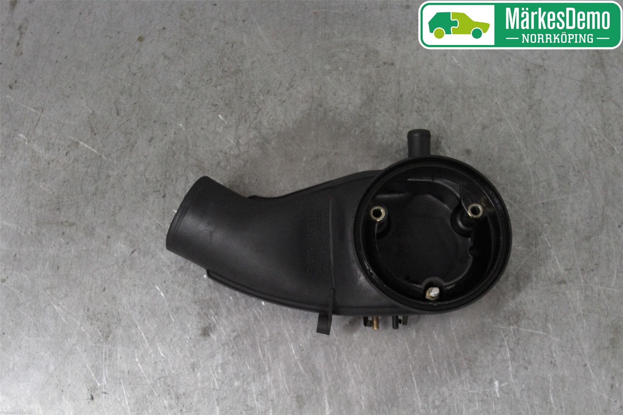 Volkswagen VW GOLF II 84-91 Förgasaranslutning-Fot