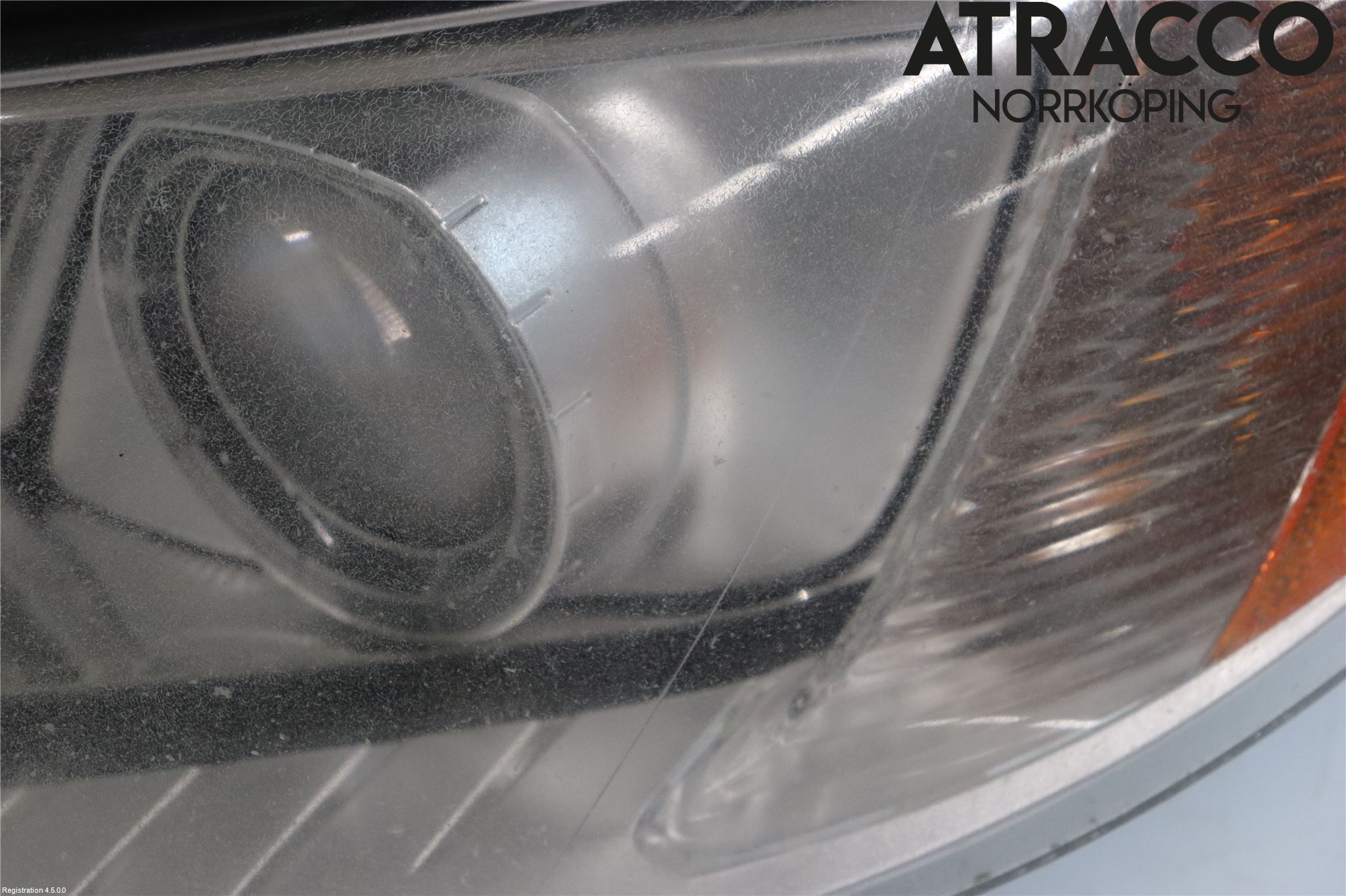 Volvo V70 08-13 Strålkastare Vänster