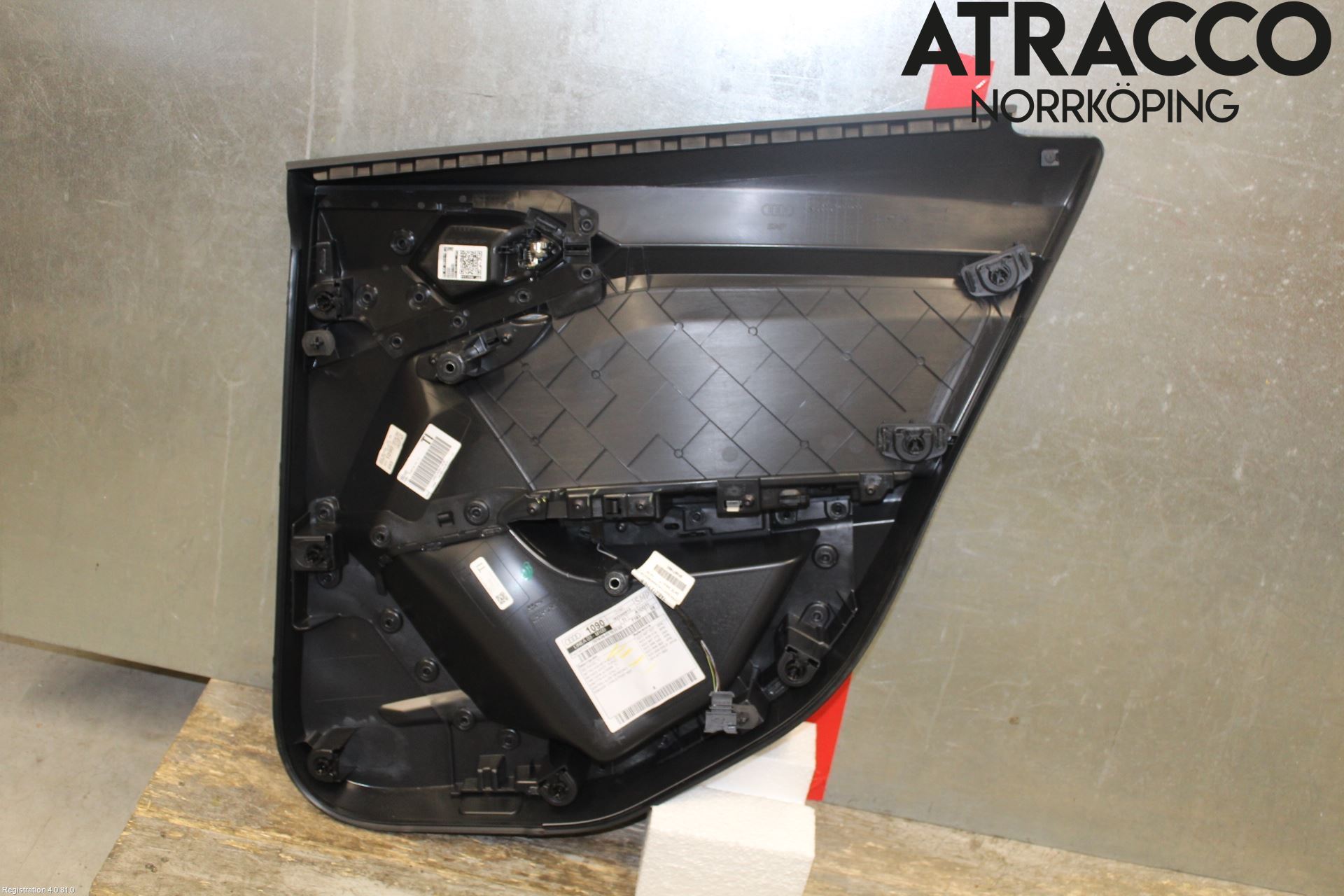 Audi A1 19- Dörrklädsel Vä