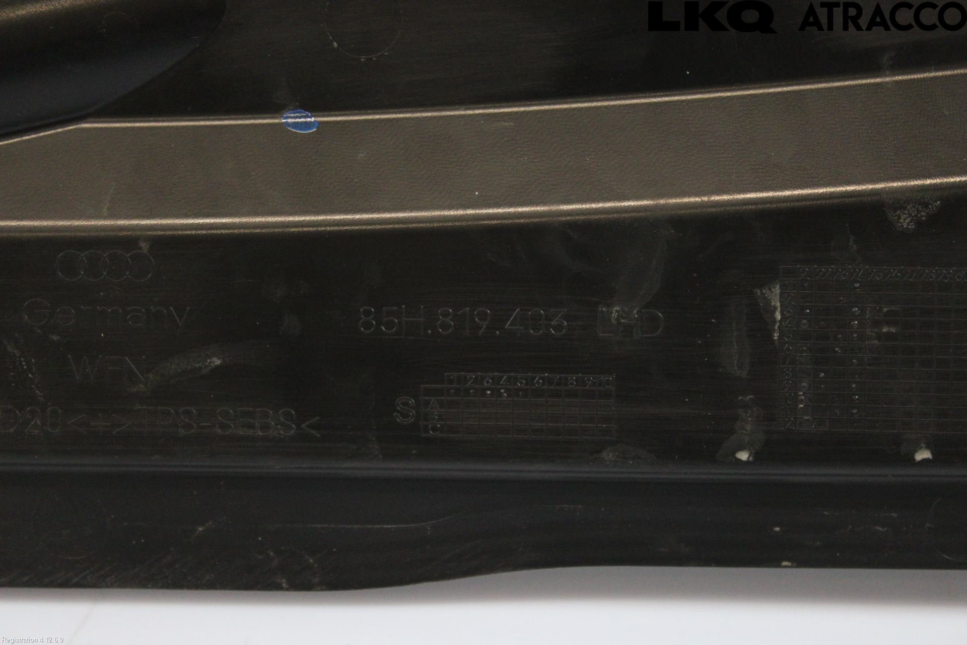 Audi Q6 E-TRON CN 24- Torpedplåt-Torpedplast
