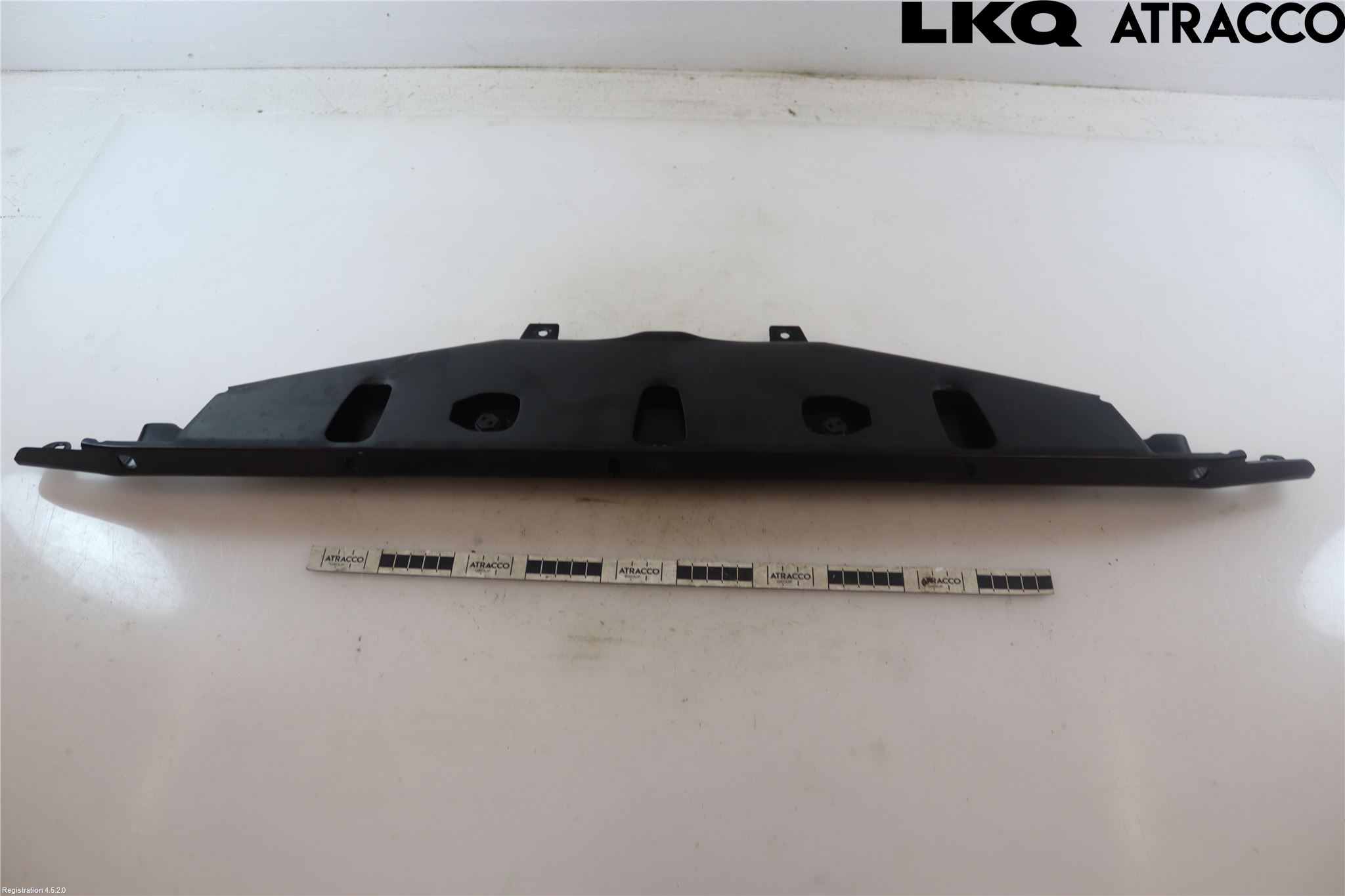 BMW 5 F10/F11/F18 09-17 Kylarfäste-Ram-Balk