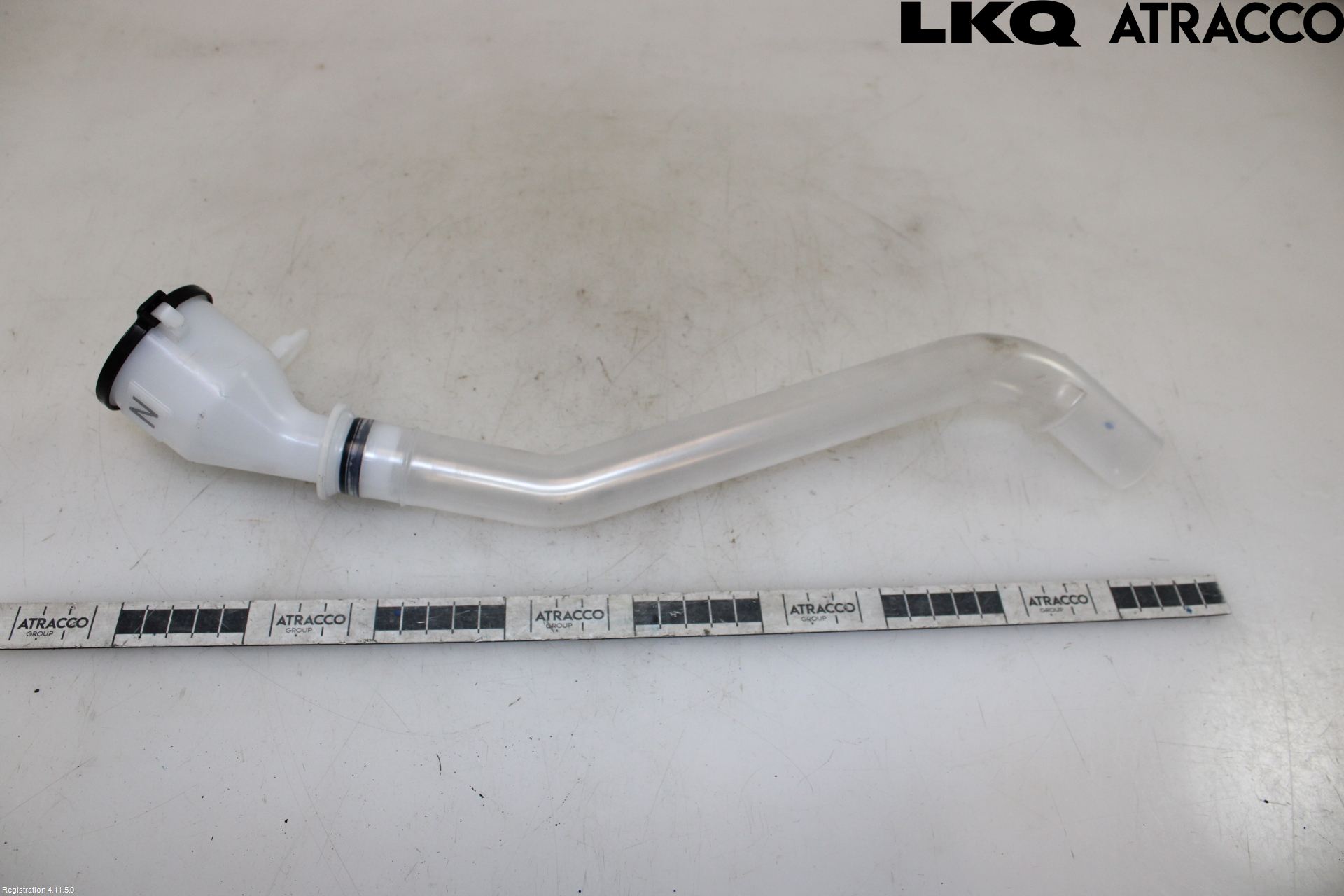 Toyota RAV4 19- Spolartank Påfyllningsrör