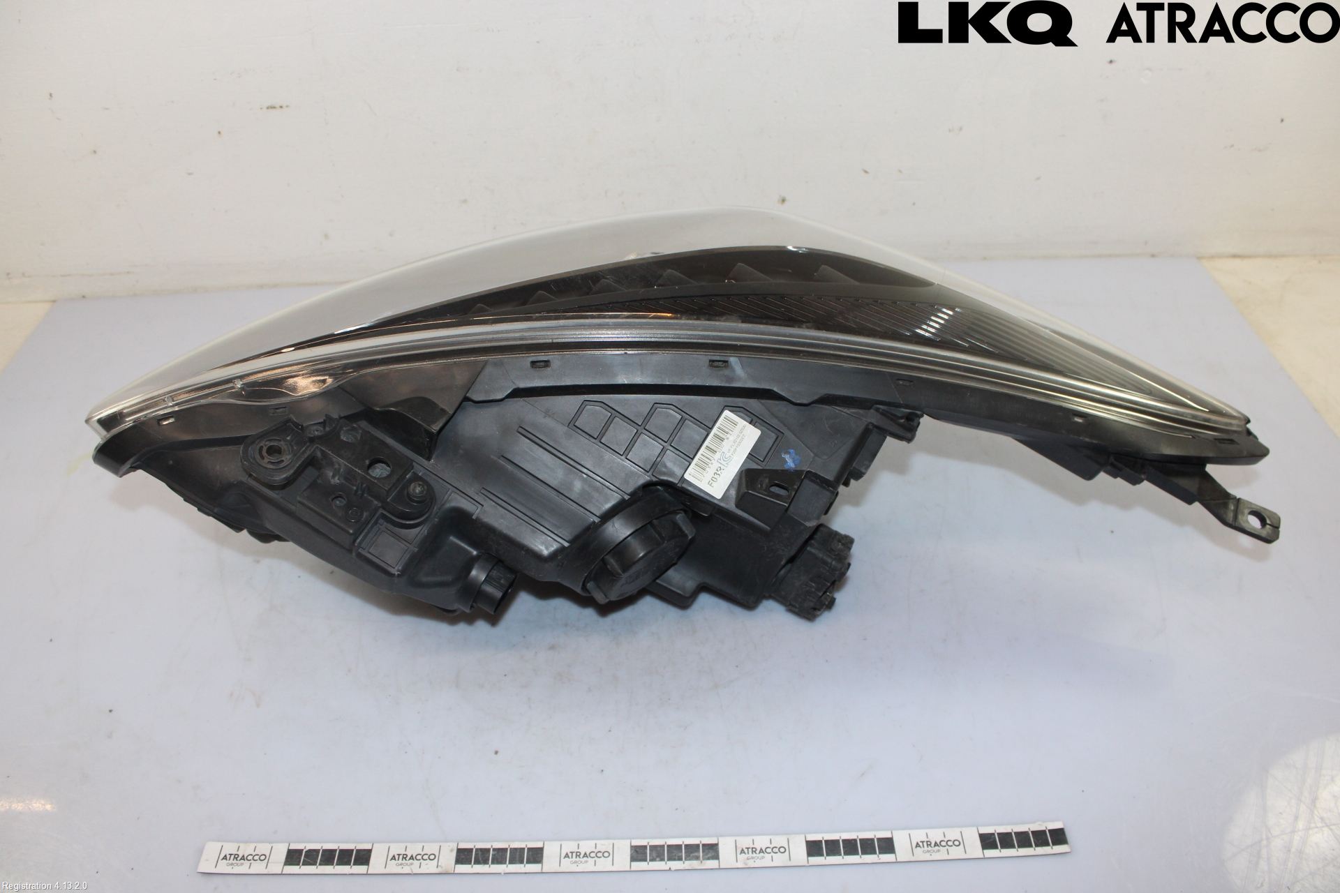 Hyundai i40 16-18 Strålkastare Höger