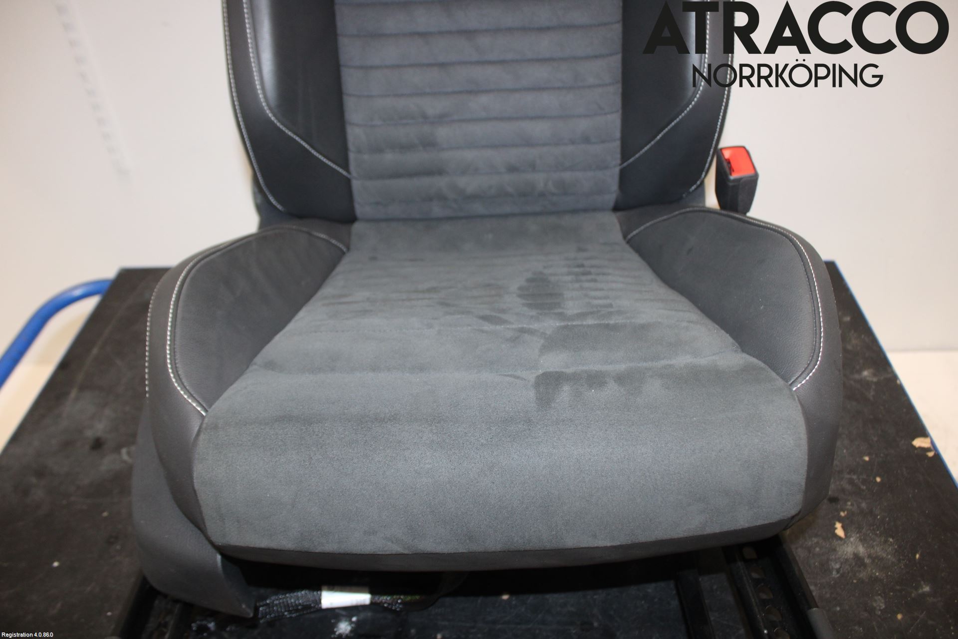 Volkswagen VW PASSAT 20-24 Inredning Stol Fram Hö
