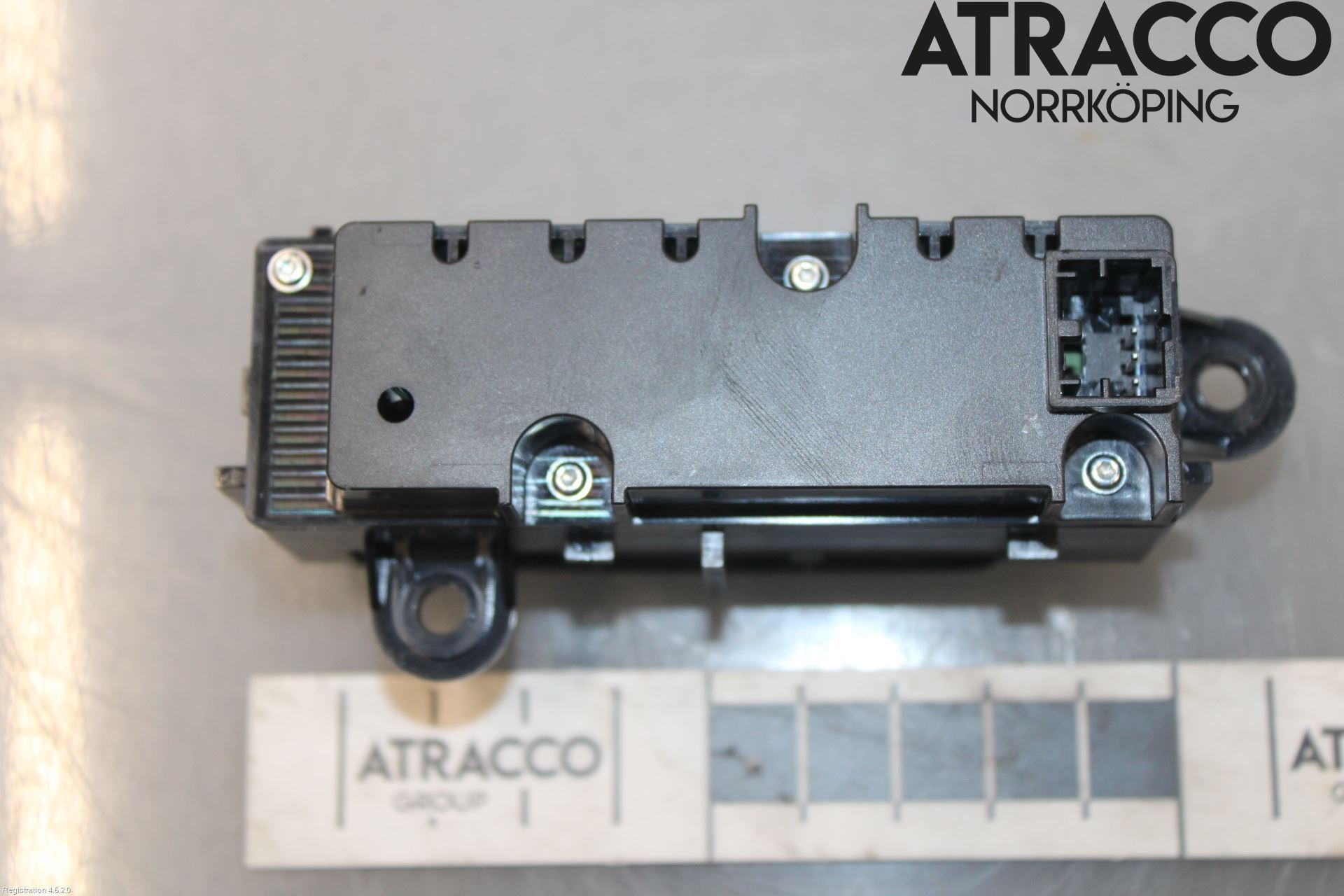 Audi Q3 F3 19- Strömställare Ljus