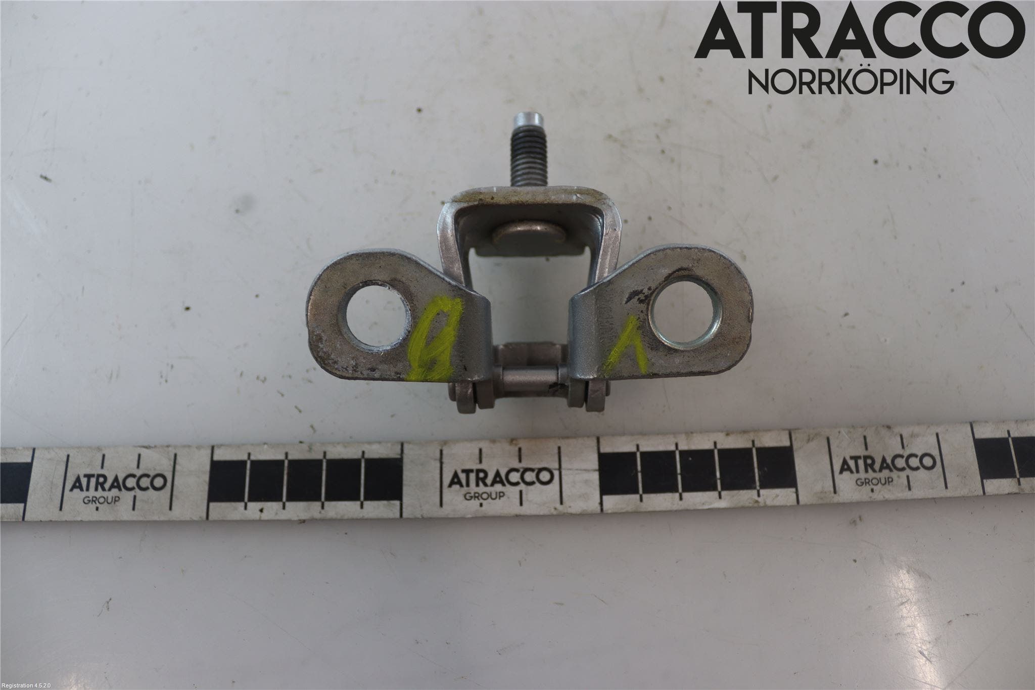 Ford S-MAX 15- Bakluckegångjärn Vä