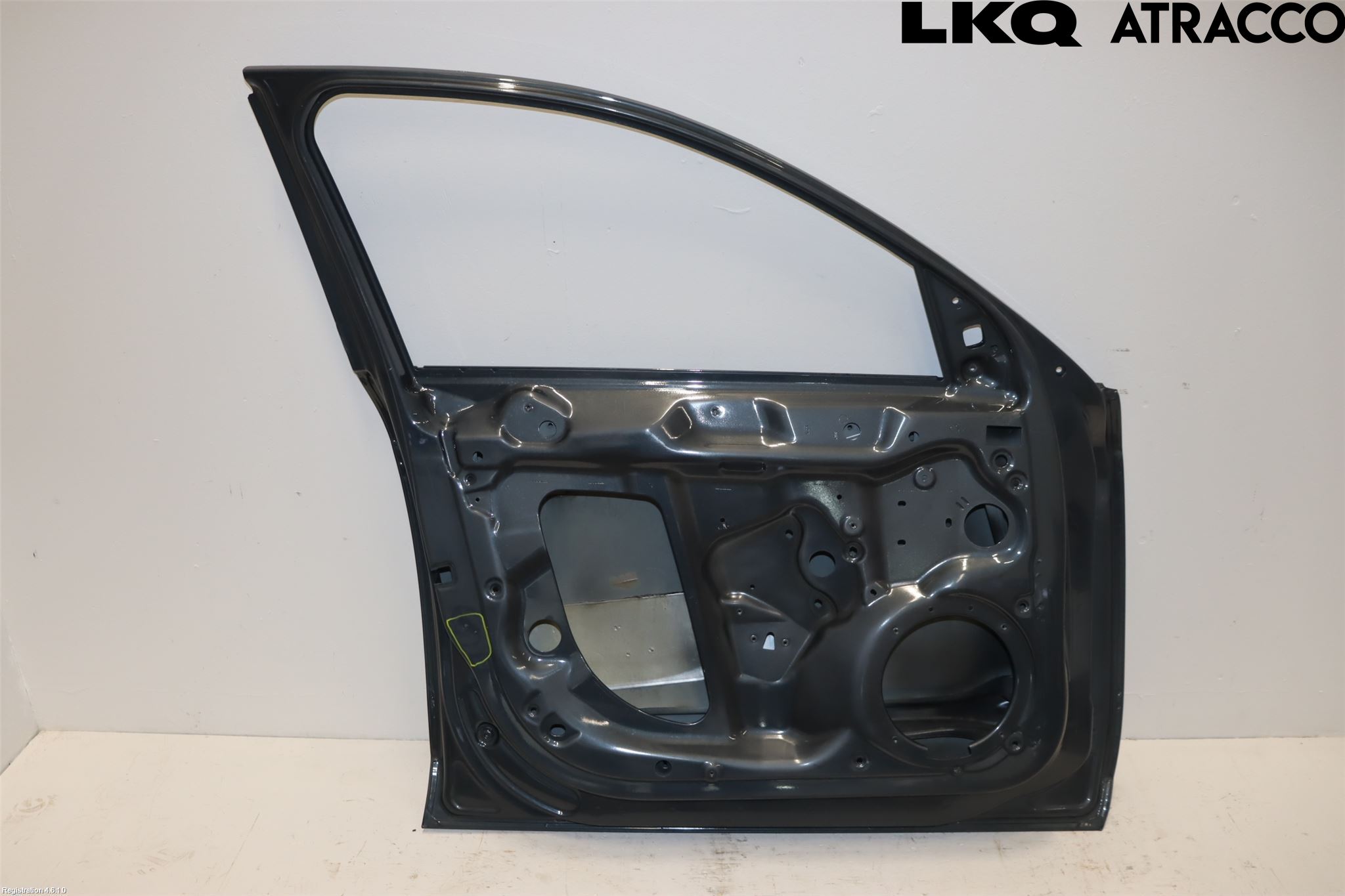 Audi A4/S4 08-11 Dörr Fram Vänster