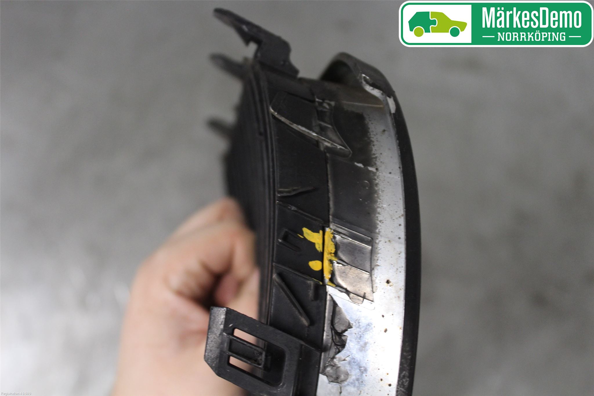 BMW 5 E60/61 Sed/Tou 02-10 Grilldel Vänster