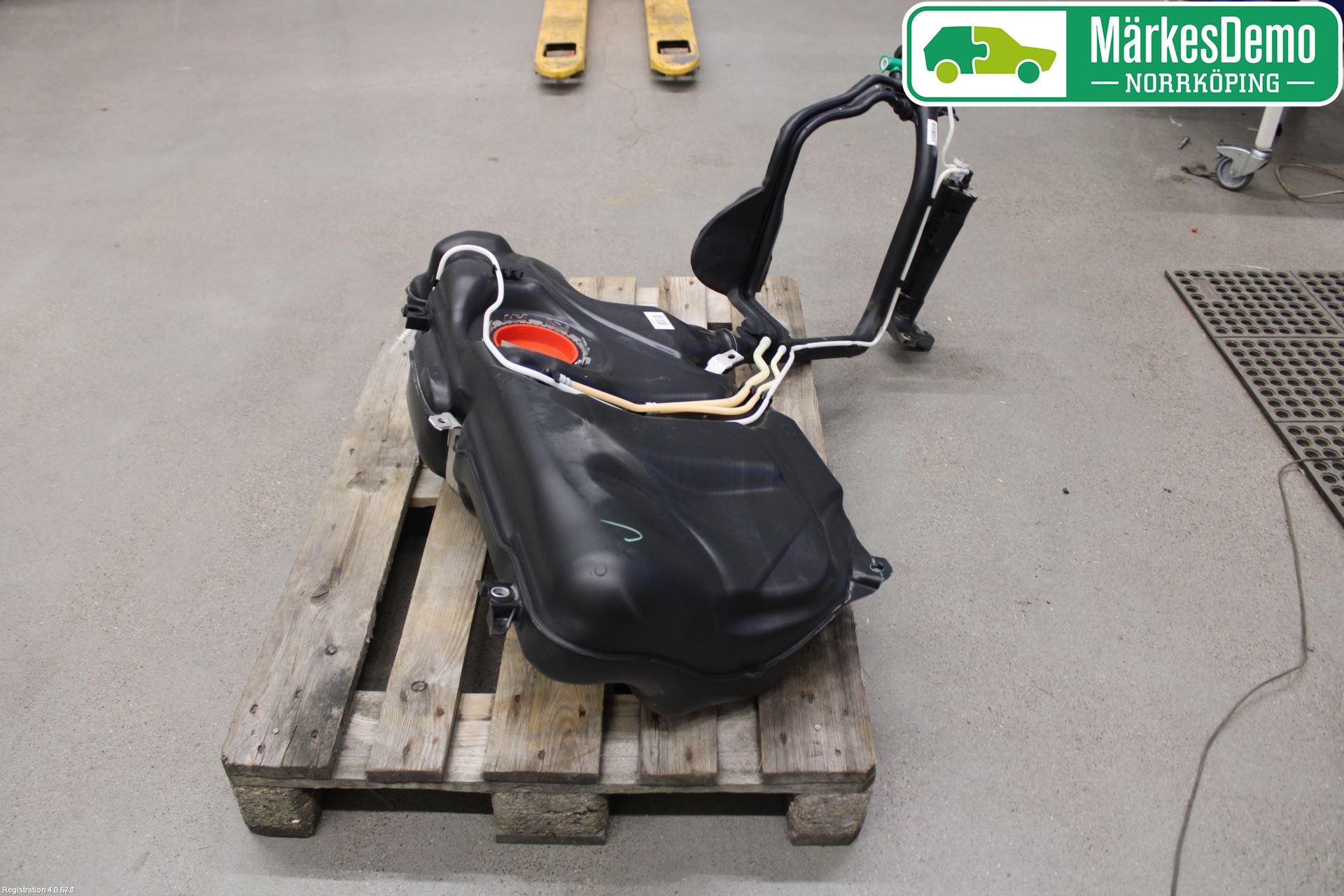 Audi A1/S1 11-18 Bränsletank Insprutning