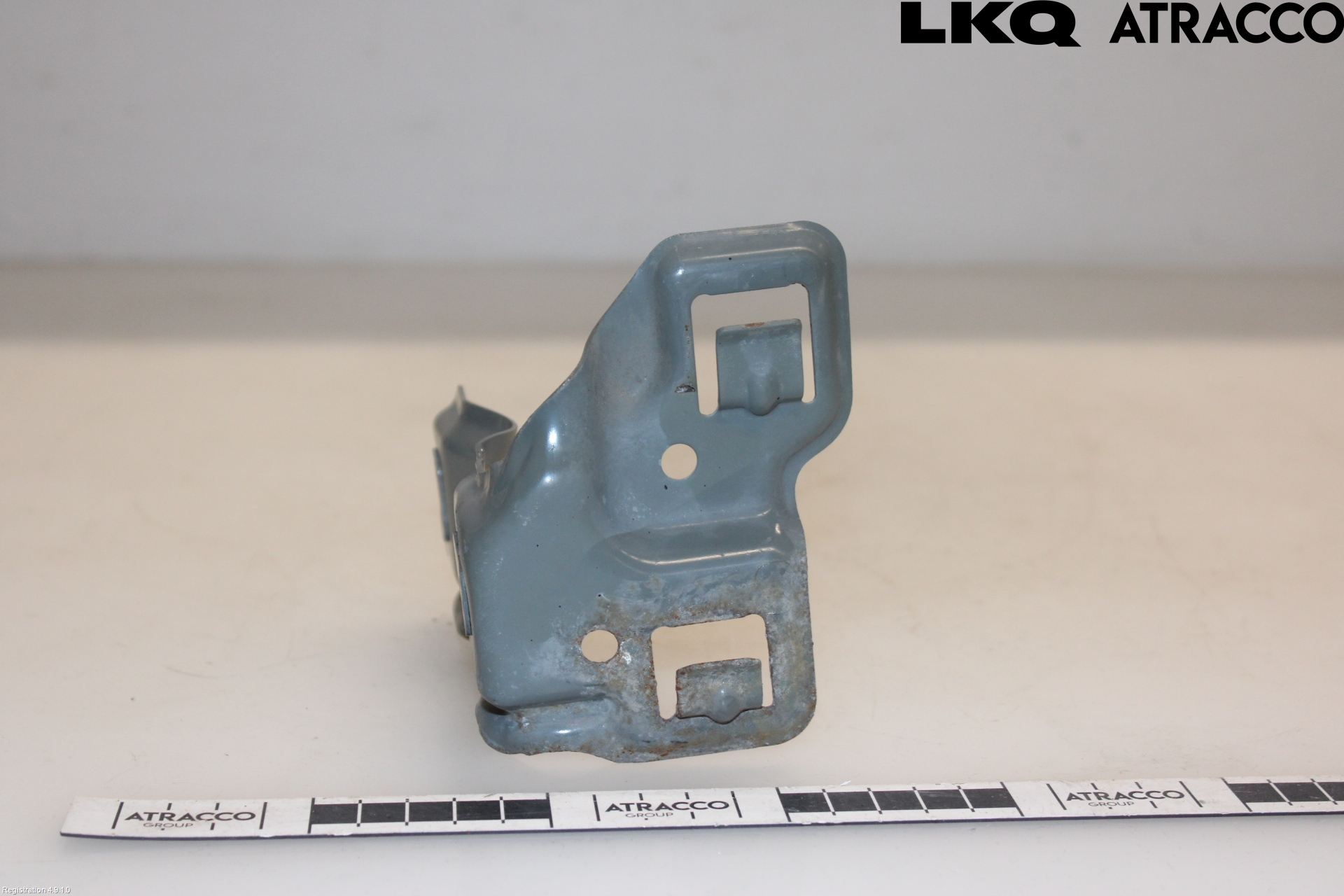 Toyota COROLLA 02-07 Skärmfäste Fram Vä