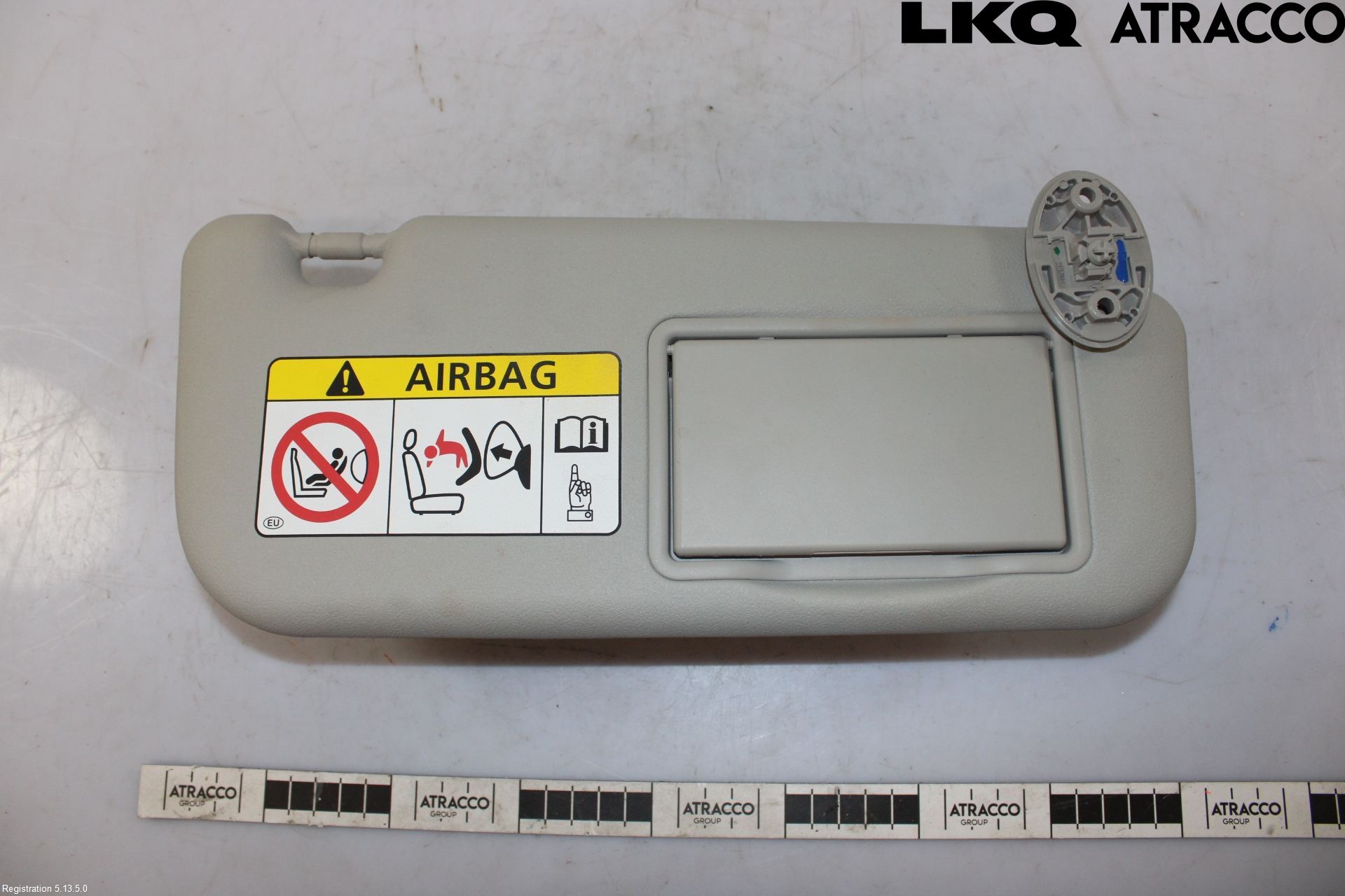 Toyota YARIS XP130 12-14 Solskydd
