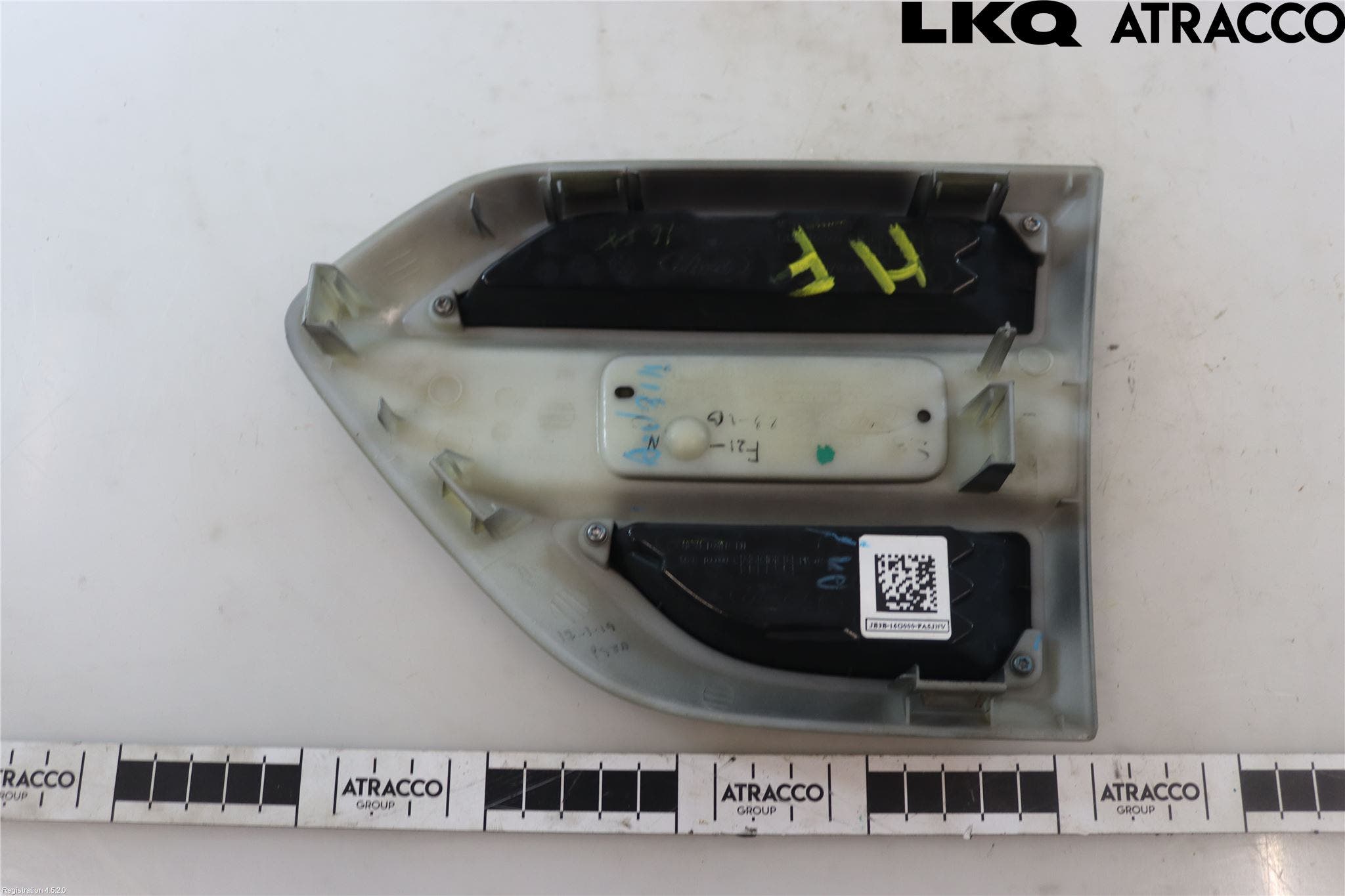 Ford RANGER EU 12-23 List Framskärm Hö