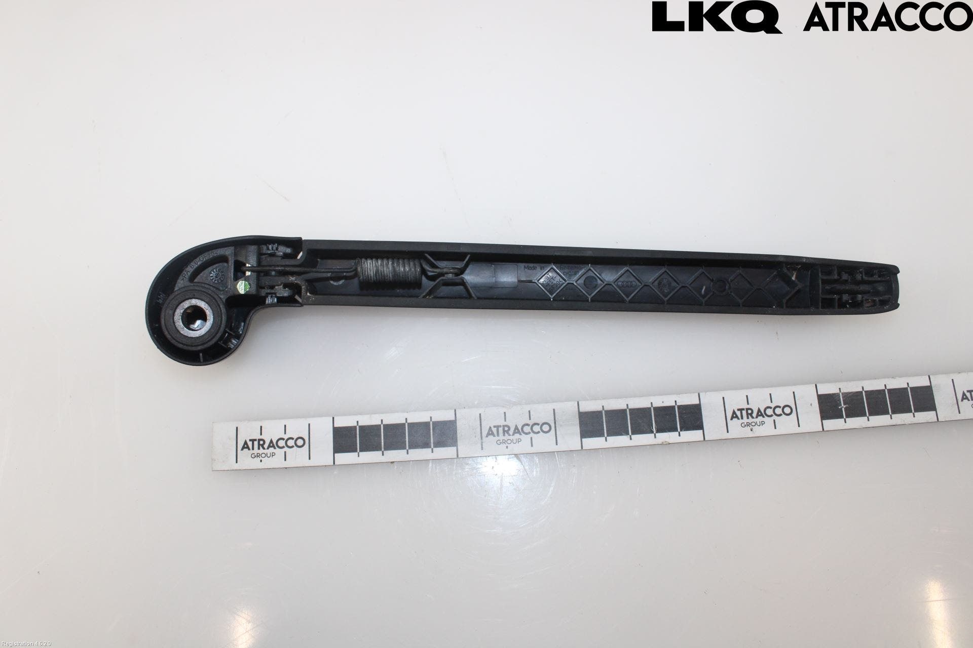 Audi A4/S4 B9 20- Torkararm-Bakruta