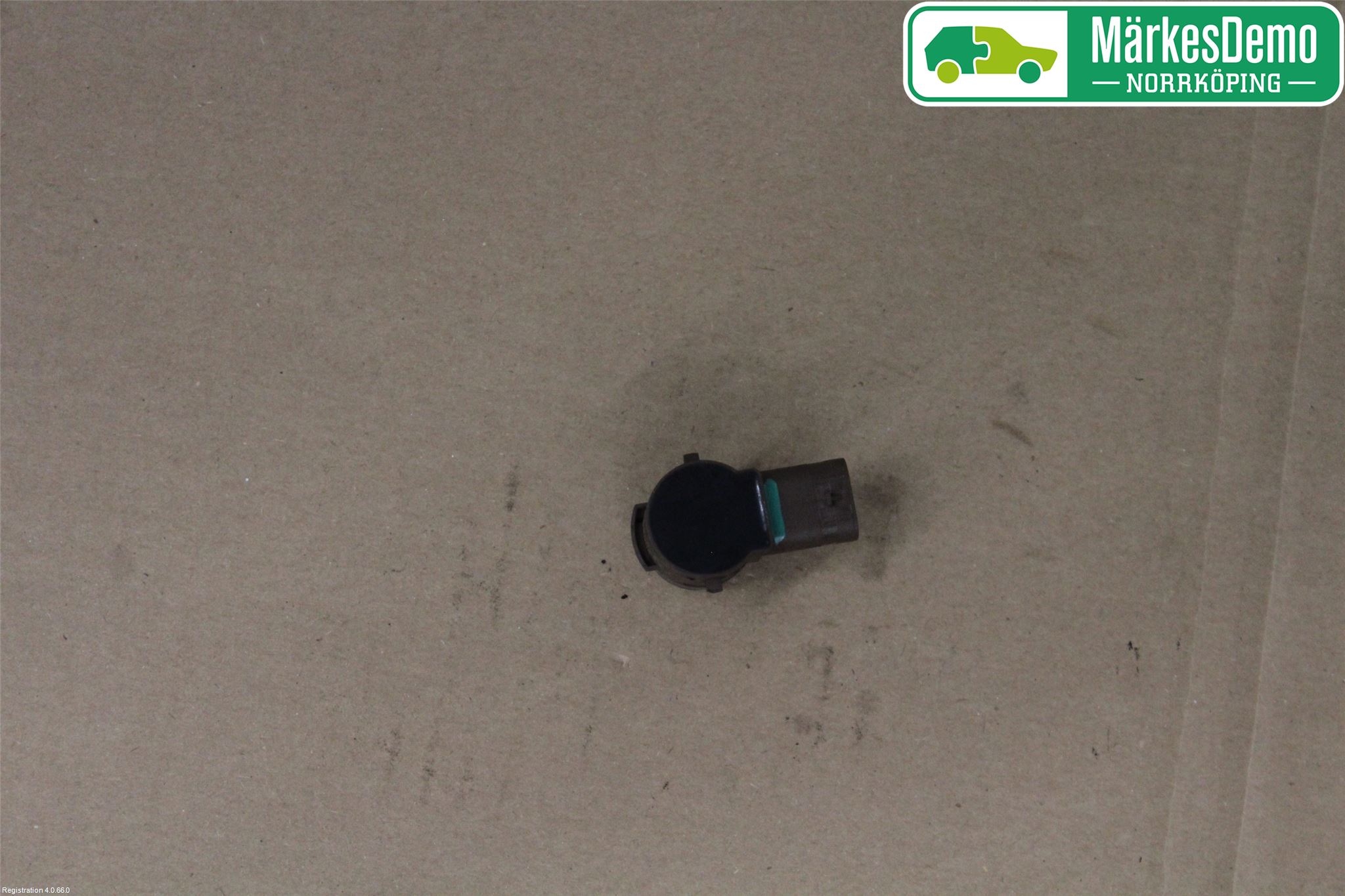 Volkswagen VW GOLF / E-GOLF VII 13-20 Parkeringshjälp Frontsensor
