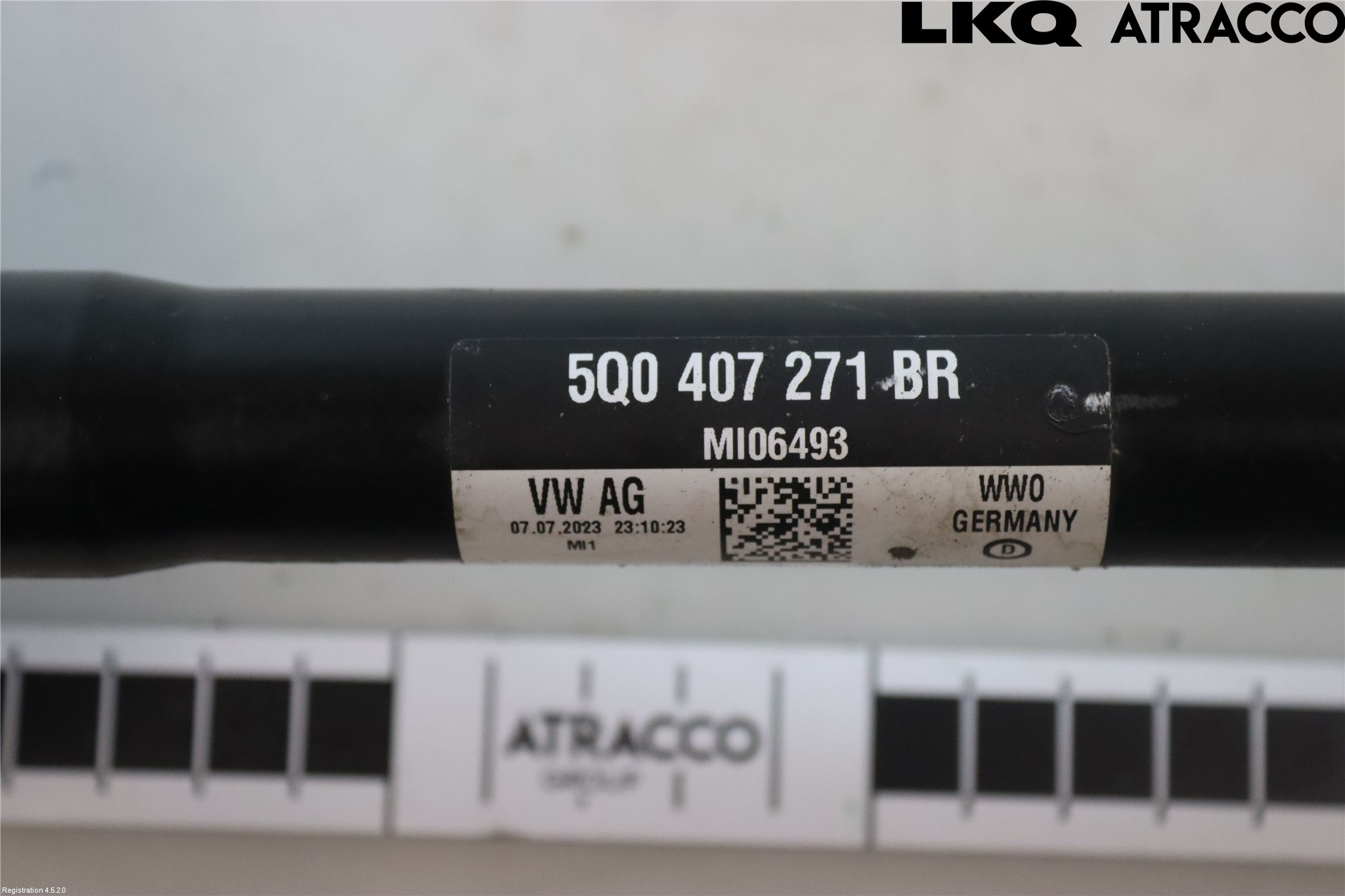Volkswagen VW GOLF / E-GOLF VIII 20- Drivaxel Fram Vänster