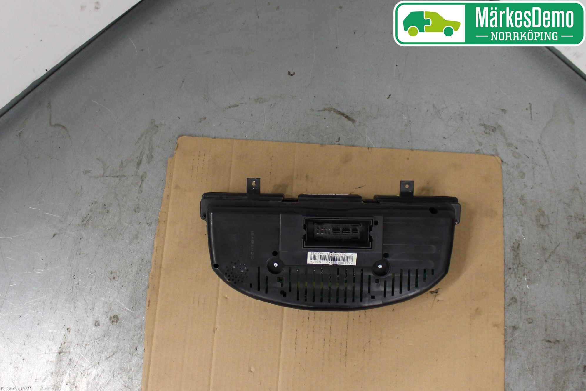 Volkswagen VW PASSAT 05-11 Instrument Komb