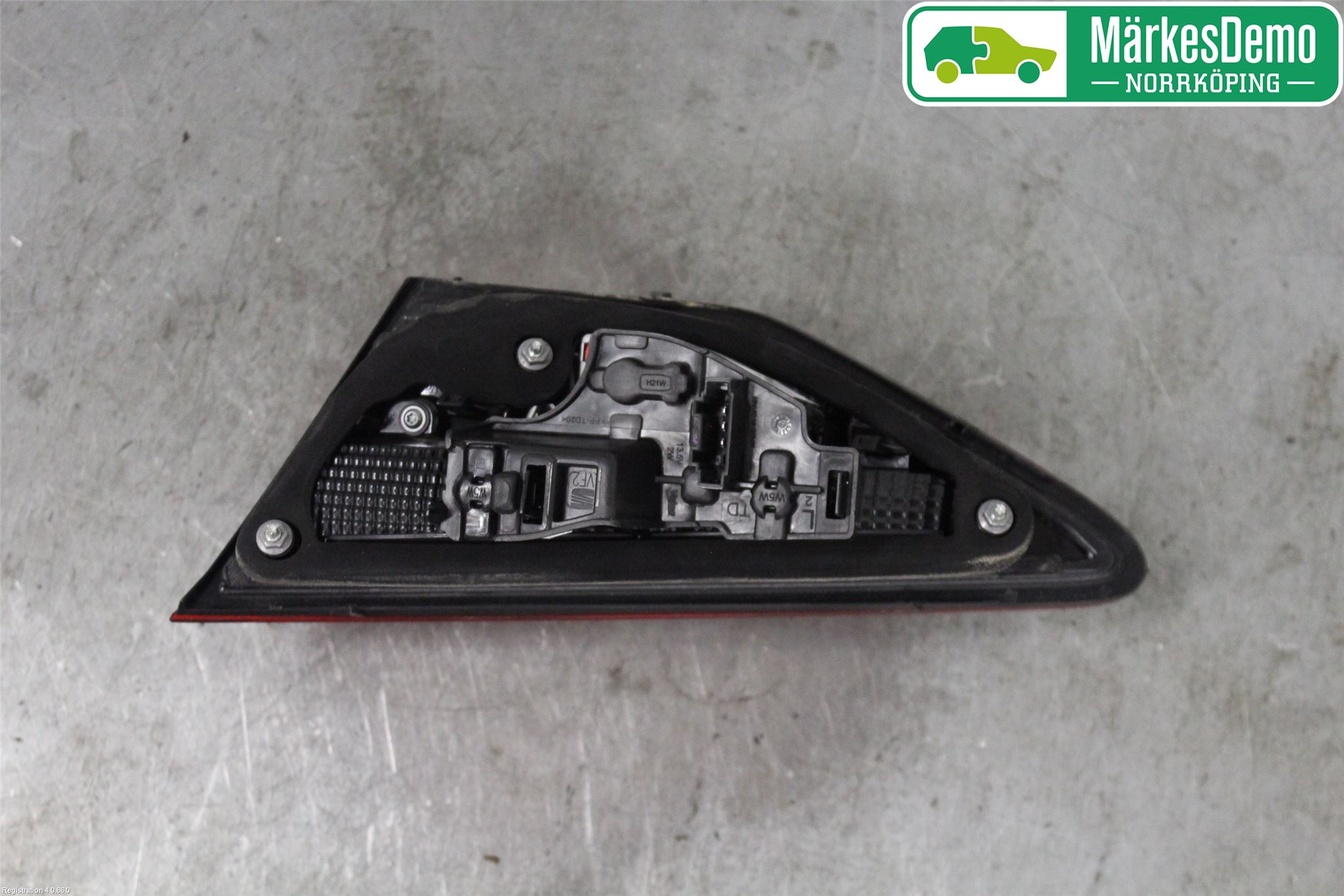 Seat LEON 13-20 Bakljus Lucka Vä