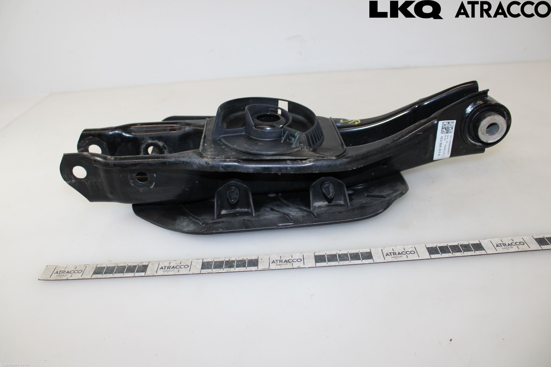 Volkswagen VW ID.4 21- Bärarm Bak Vänster