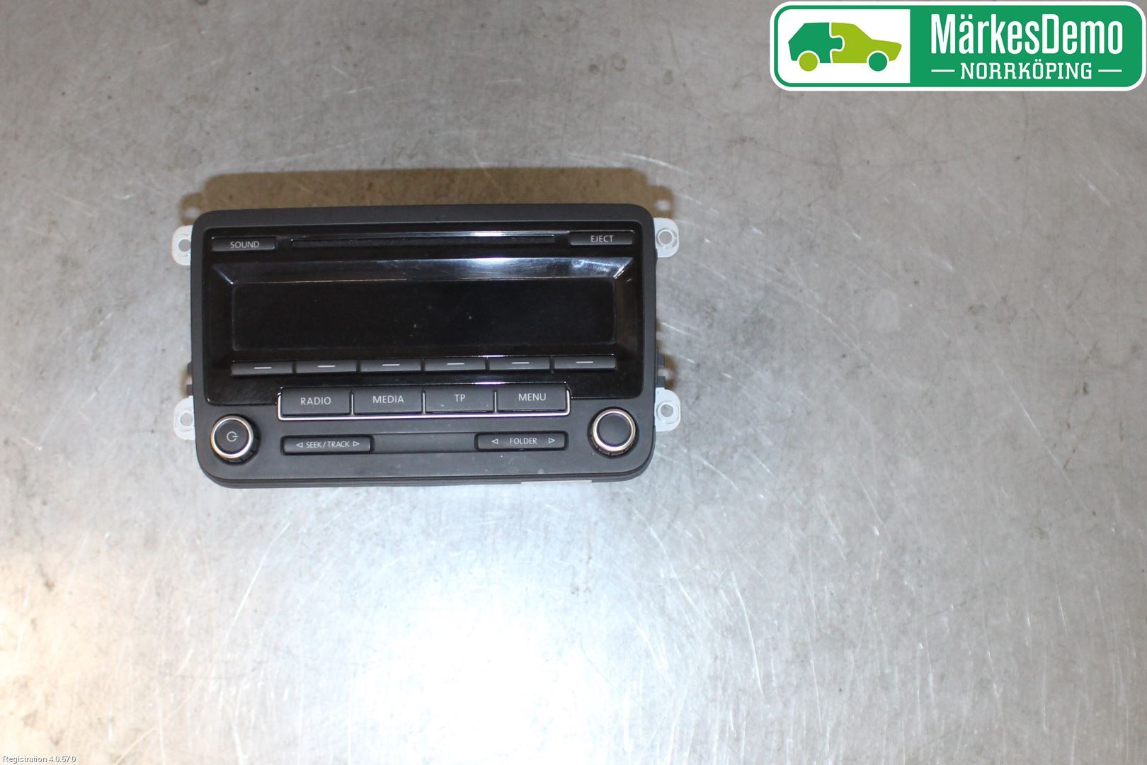Volkswagen VW CADDY      04-10 Cd Radio - Multimediapanel