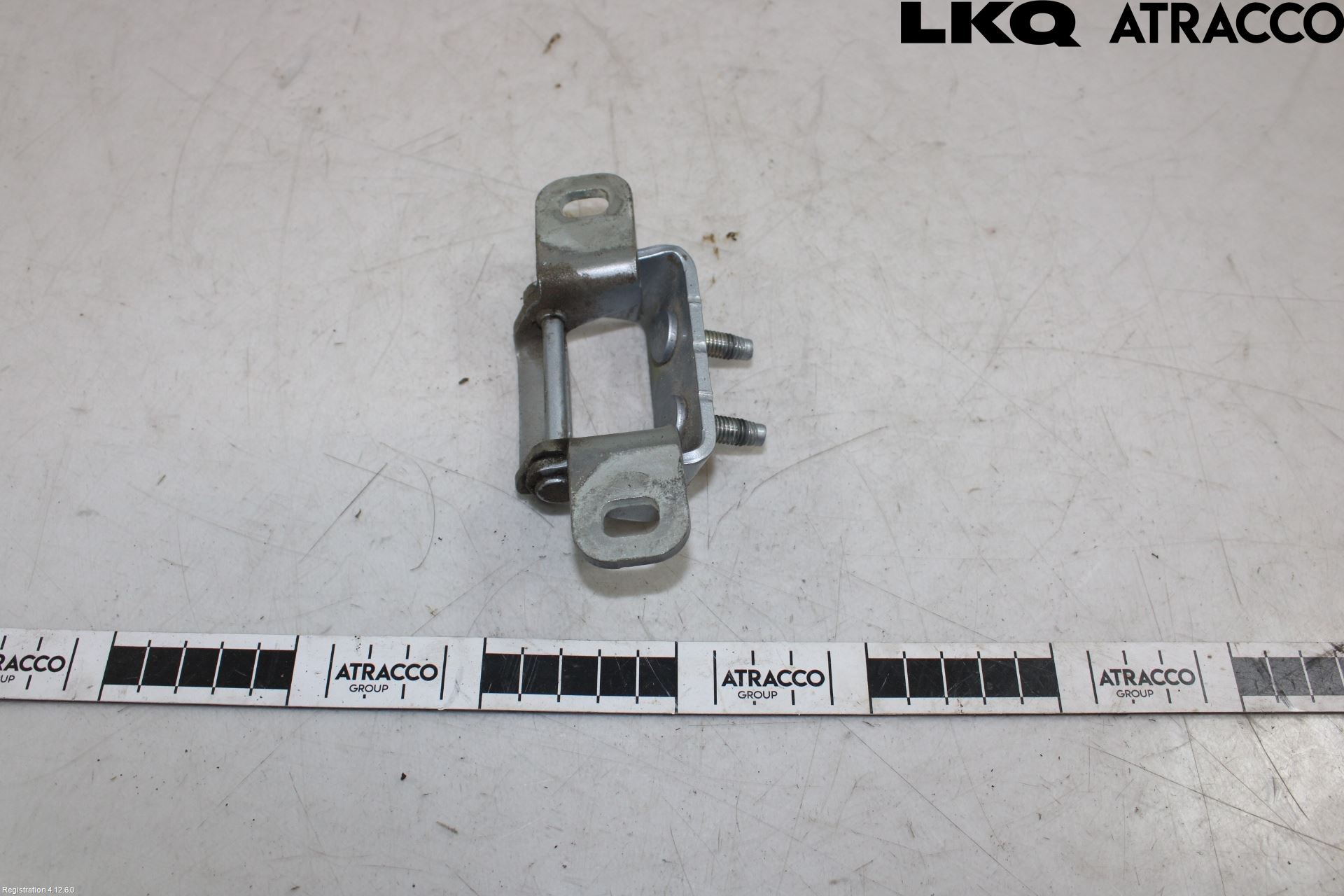 Opel ASTRA K 16-22 Bakluckegångjärn Vä