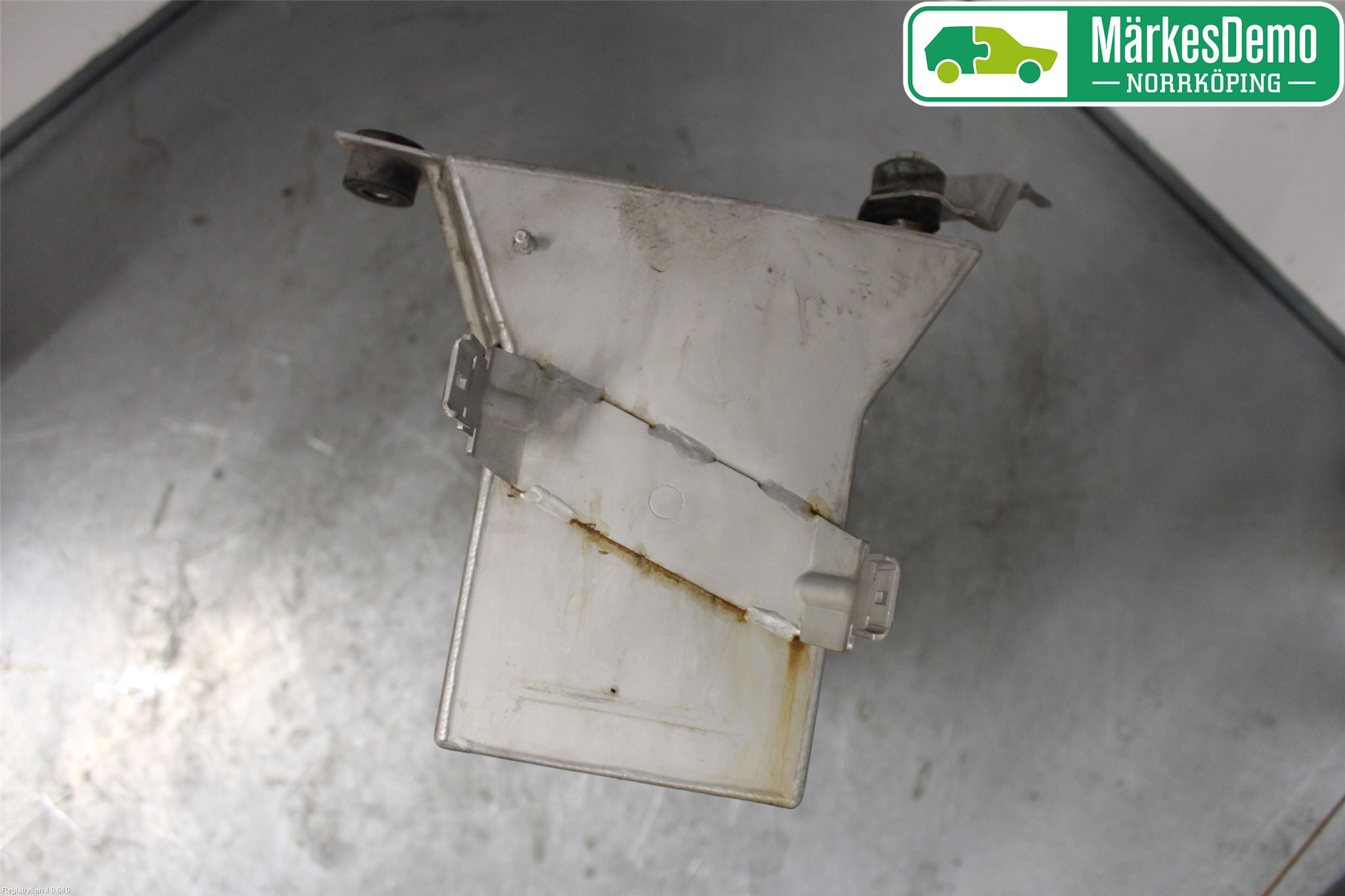 Volkswagen VW CADDY 16-20 Bränsletank Insprutning