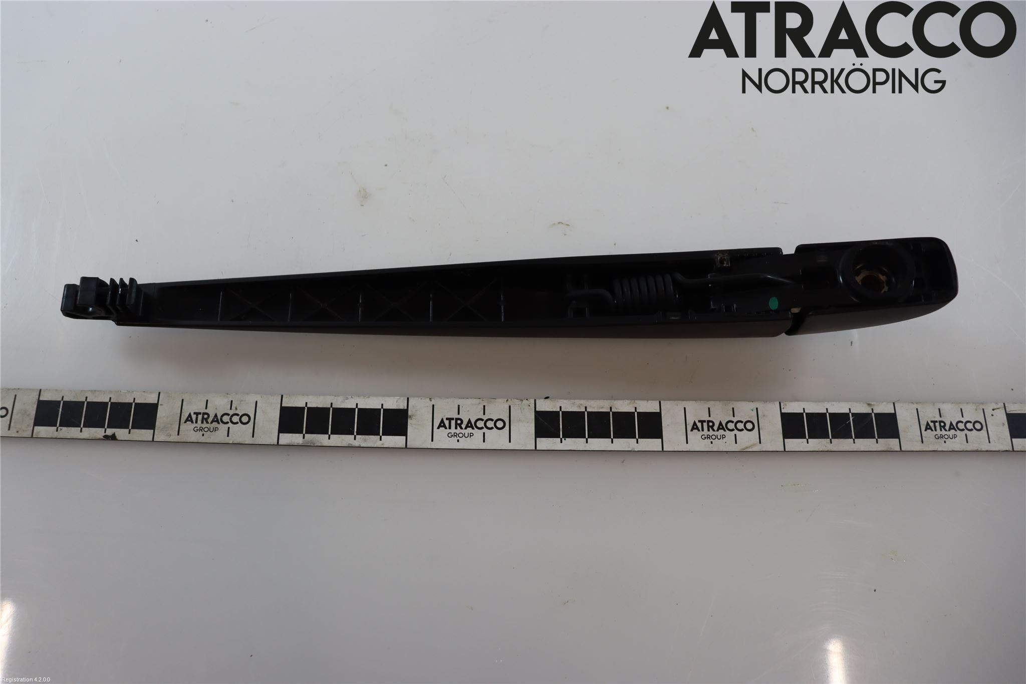 Toyota C-HR 16-23 Torkararm-Bakruta