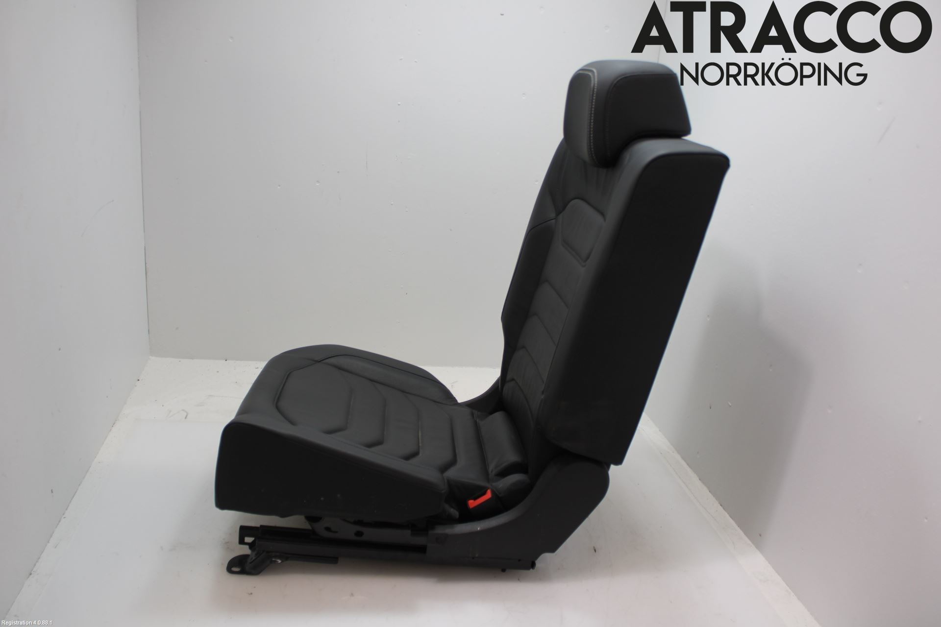 Volkswagen VW TOUAREG CR 18- Inredning Stol Bak