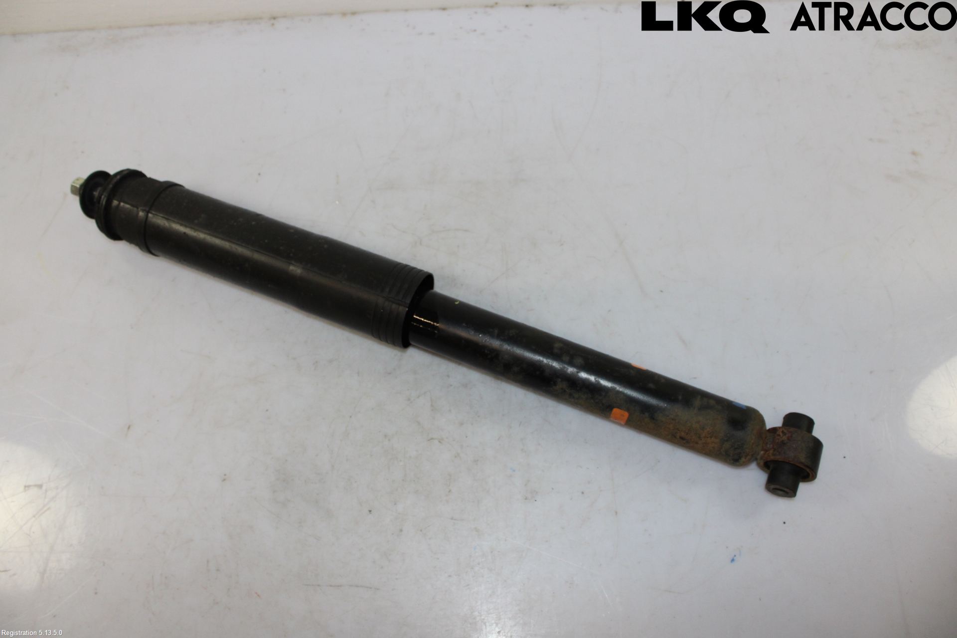 Toyota AURIS 13-19 Stötdämpare Bak