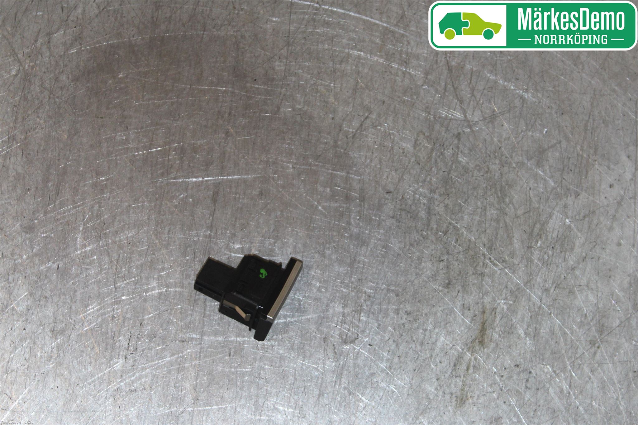 Audi A4/S4 B9 20- Strömställare Övrigt