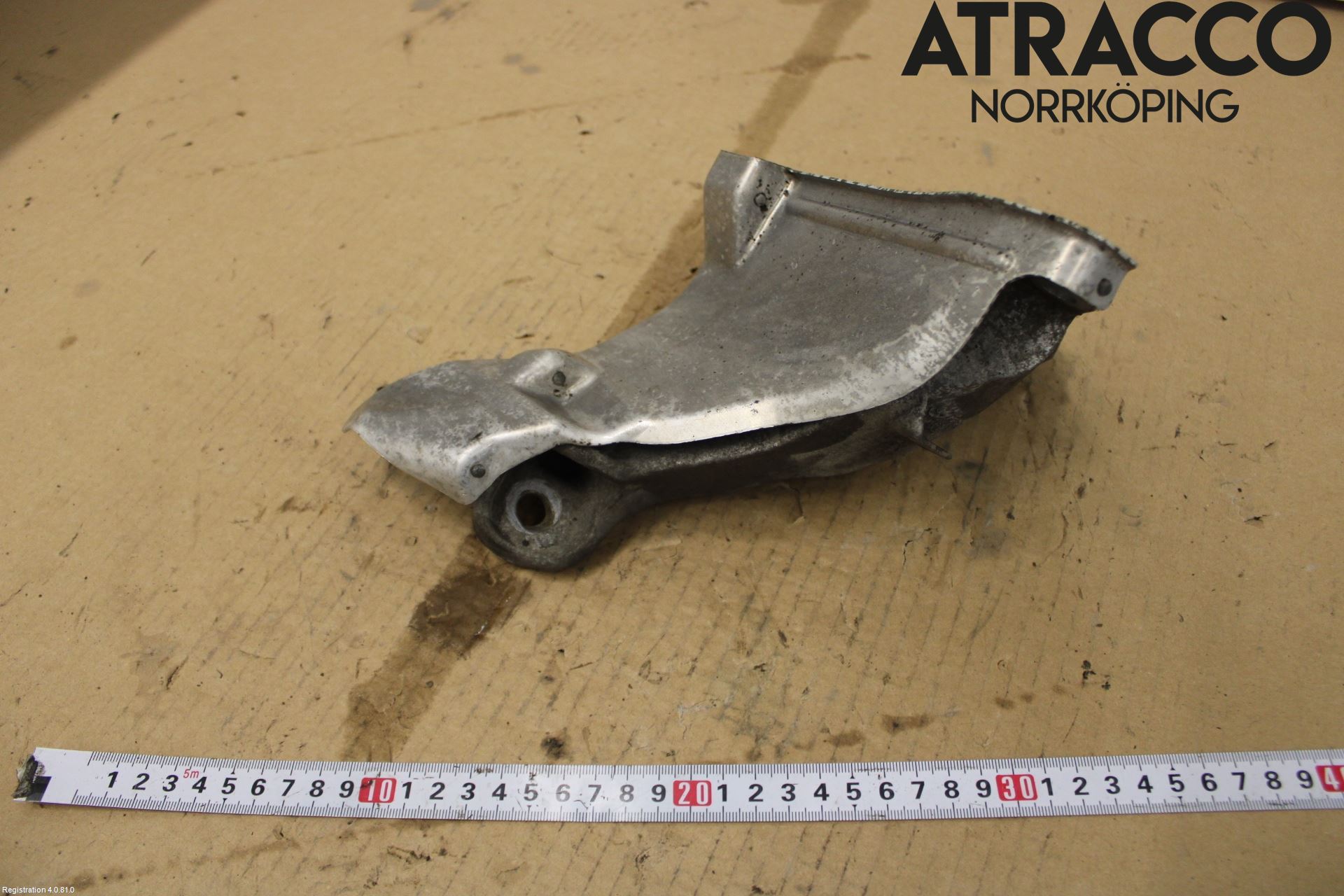 BMW 1 E87/81 5D/3D 03-11 Motorfäste