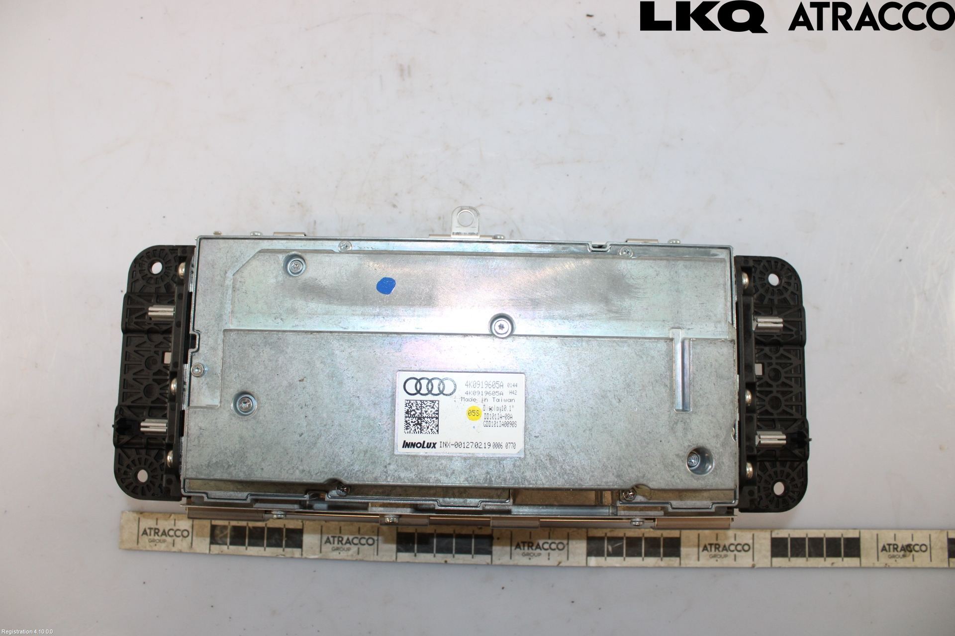 Audi A6 F2/C8 19- Bildskärm