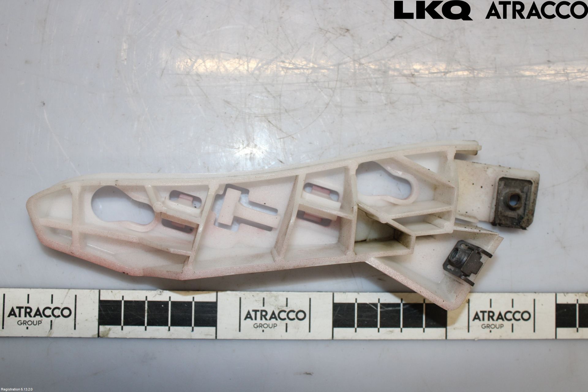 Citroen C4 PICASSO 14-18 Stötfångarfäste Fram Vä