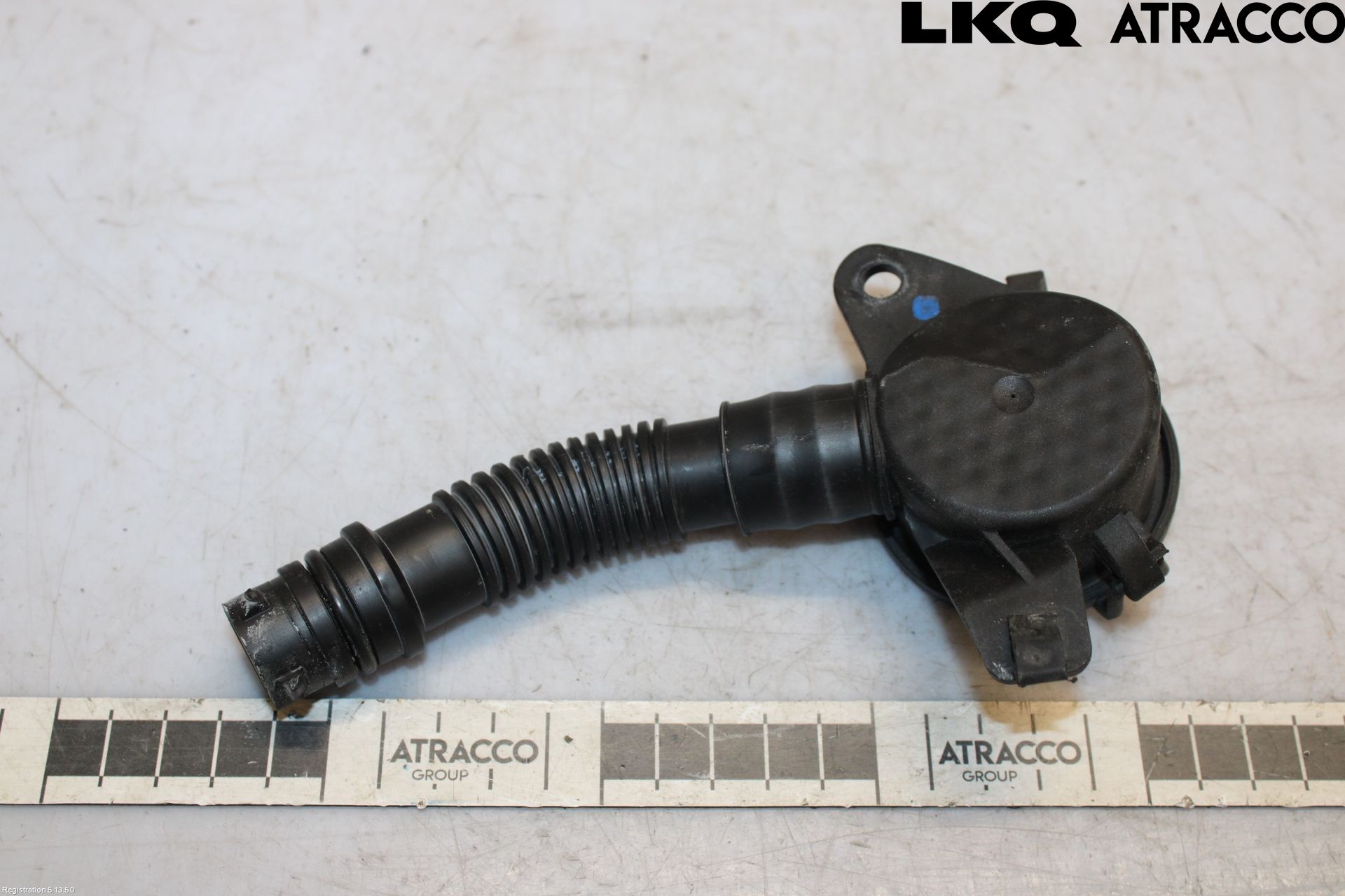 BMW 4 F32/F33/F82/F83 13-20 Spolartank Påfyllningsrör