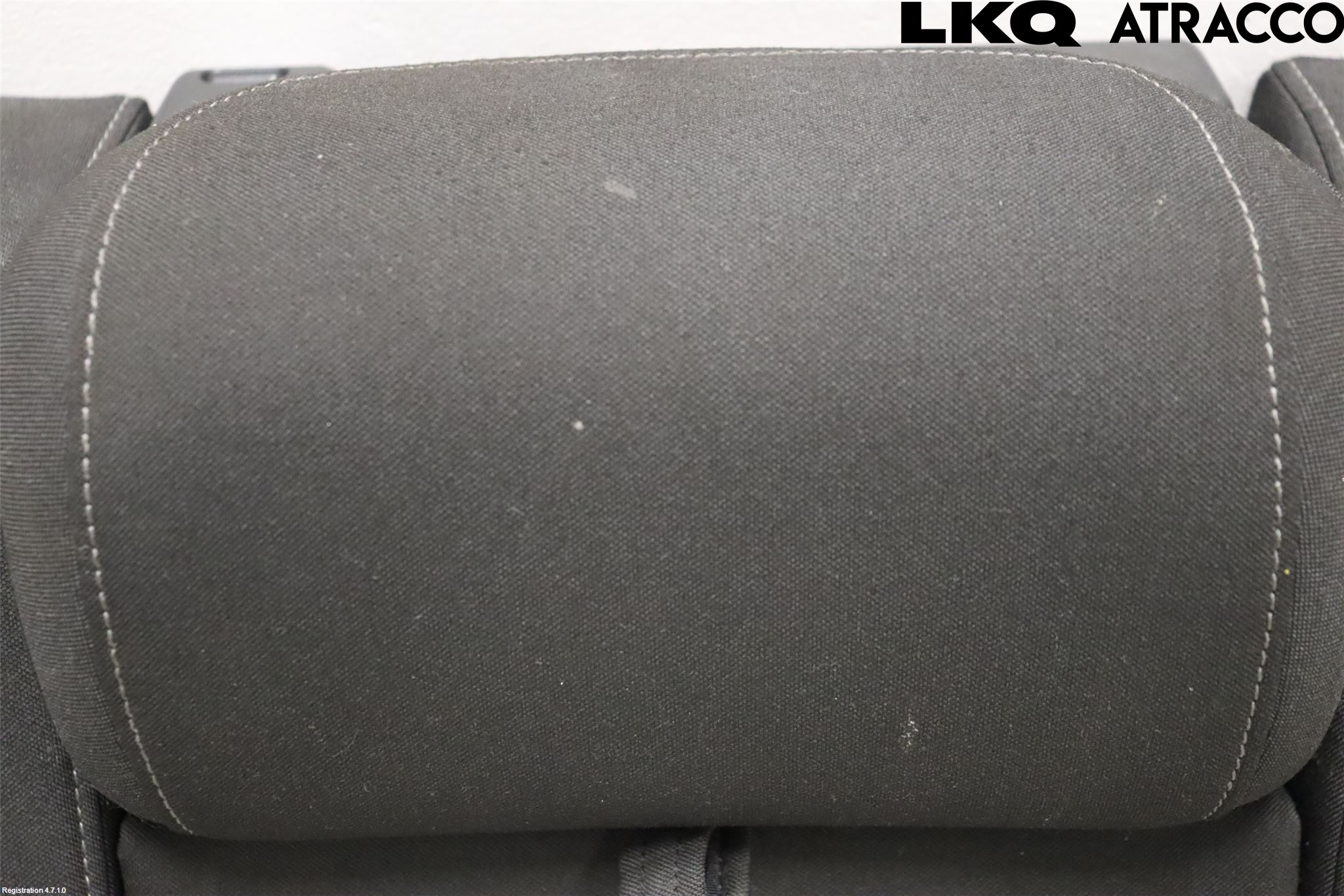 Volkswagen VW PASSAT 20-24 Inredning Ryggdyna Bak