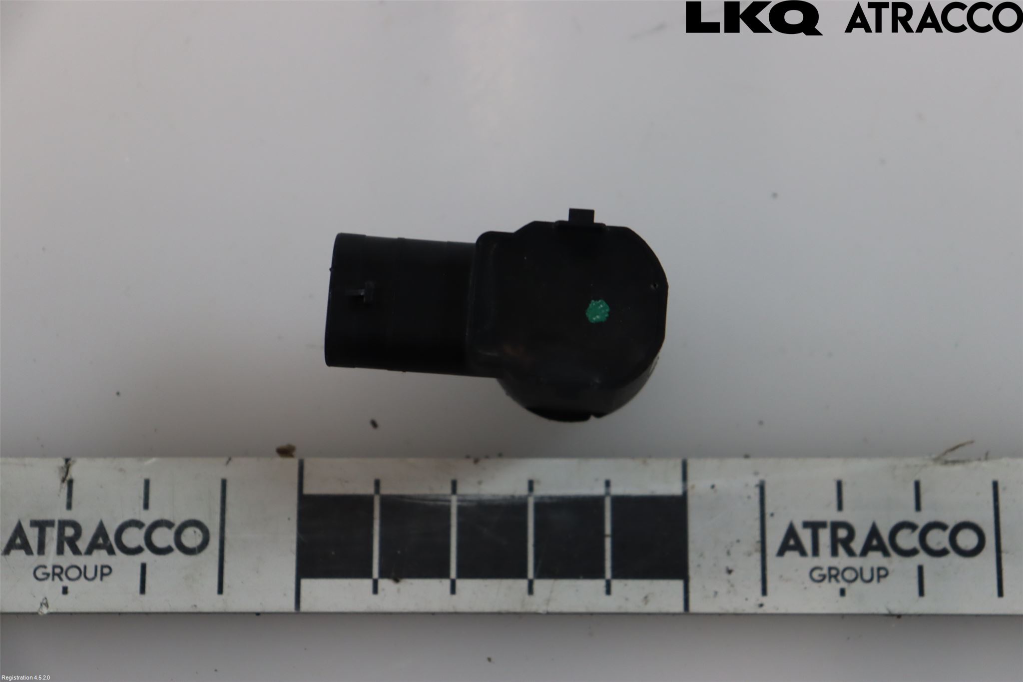 Skoda SUPERB 09-15 Parkeringshjälp Frontsensor