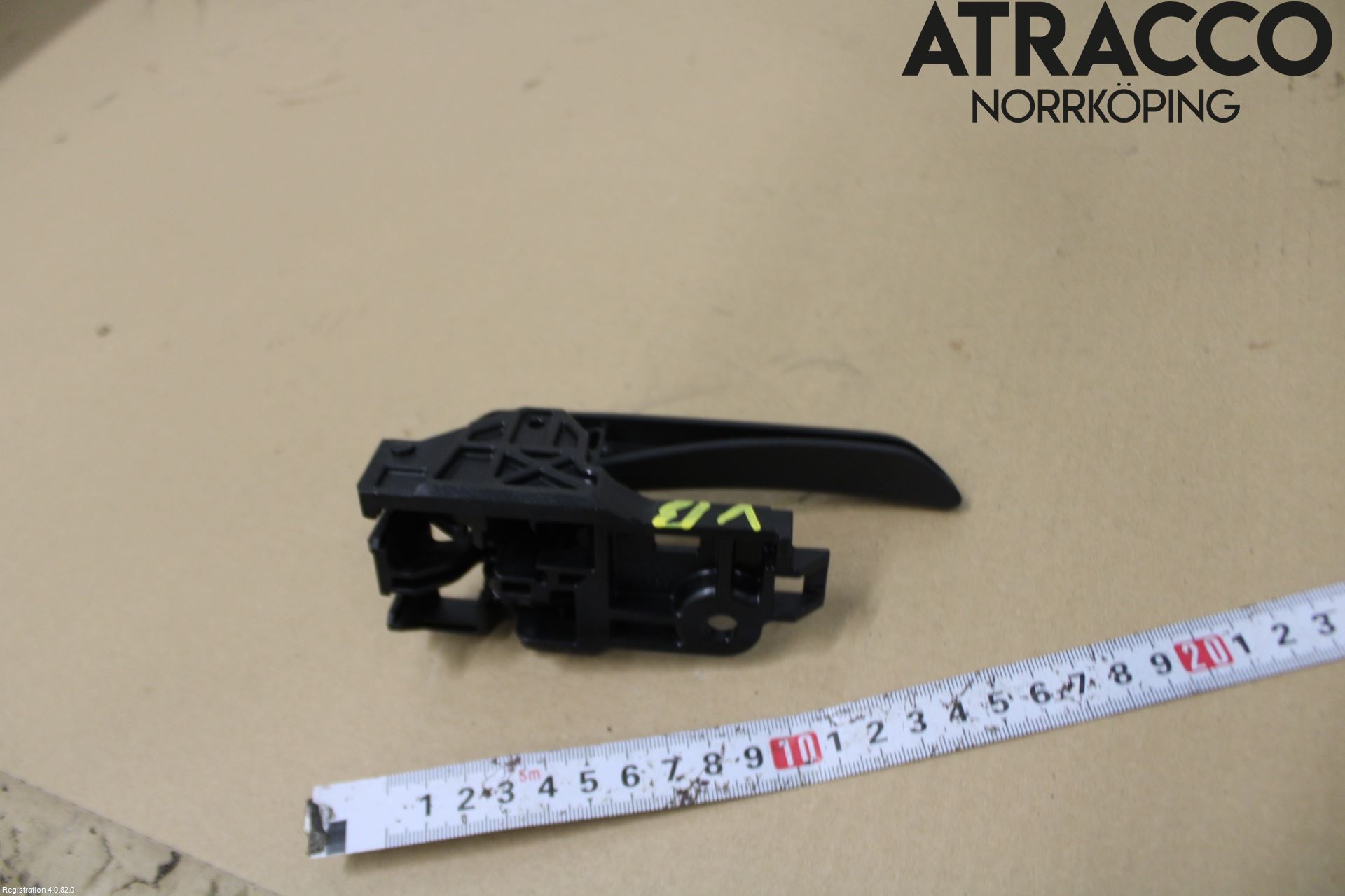 Toyota RAV4 19- Dörrhandtag Inre Vä