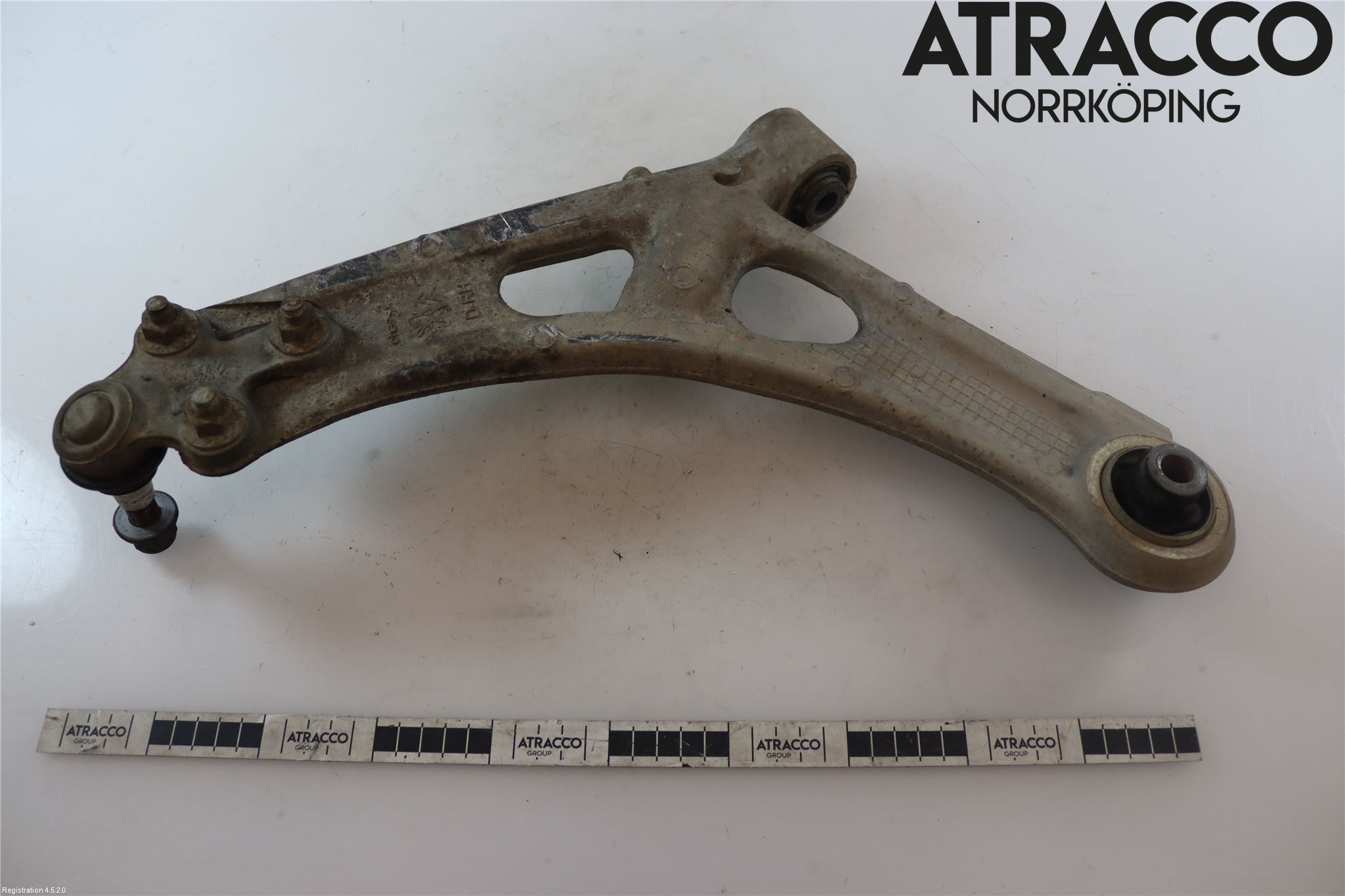 Peugeot PARTNER/E-PARTNER 19- Bärarm Fram Undre Hö