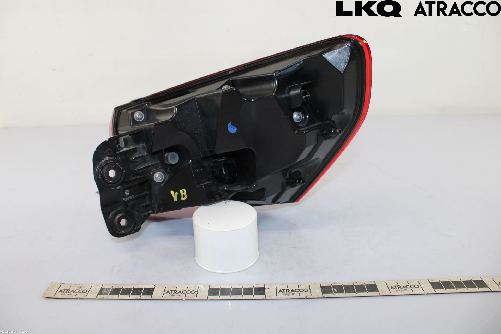 Audi Q3 F3 19- Bakljus Vänster