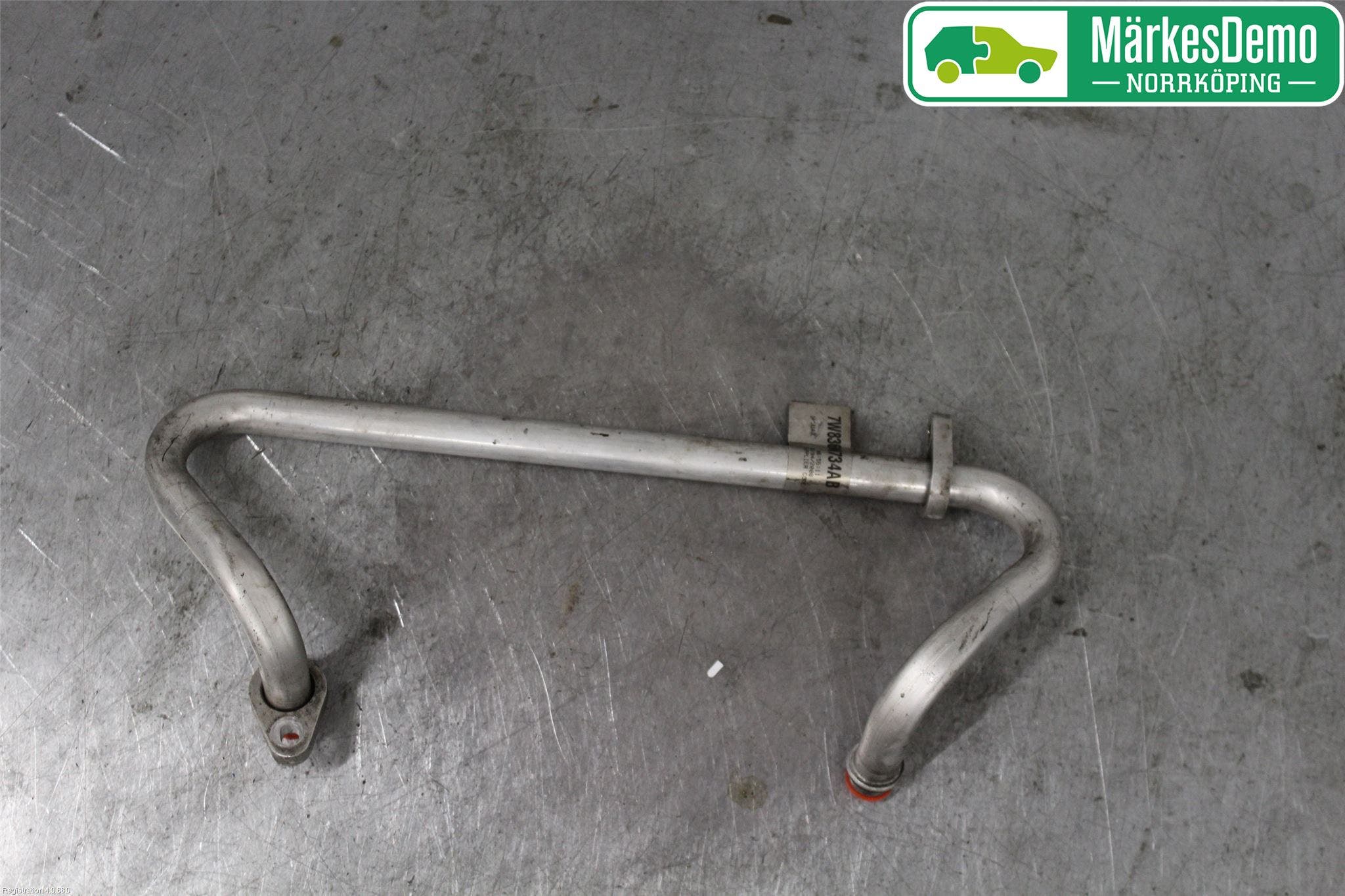 Jaguar XK/XKR 06-14 Motor Oljerör-Slang