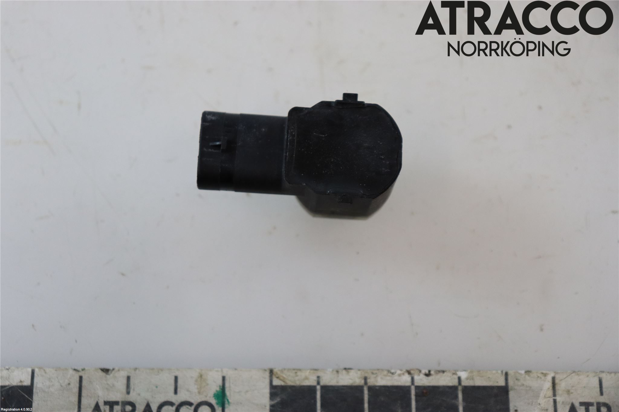 Volkswagen VW PASSAT 11-14 Parkeringshjälp Frontsensor