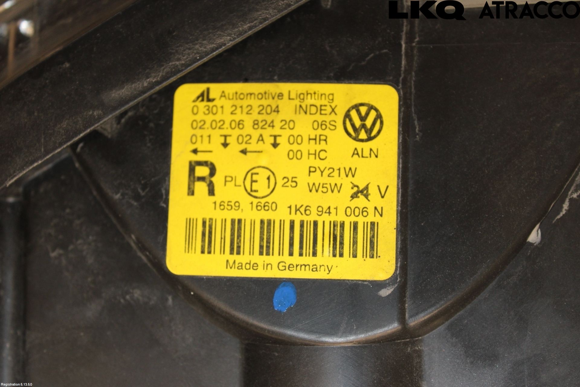Volkswagen VW GOLF V 04-09 Strålkastare Höger