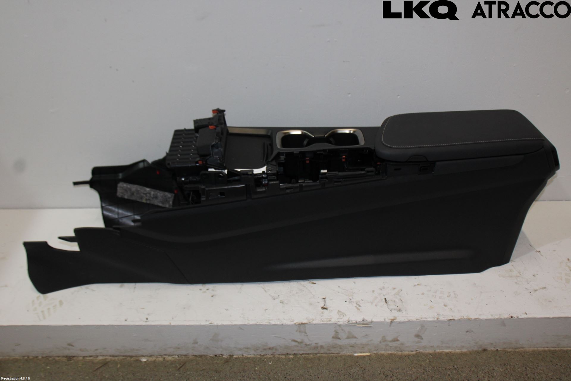 Lexus NX 340h/450h+ 21- Inr Tunnelfack